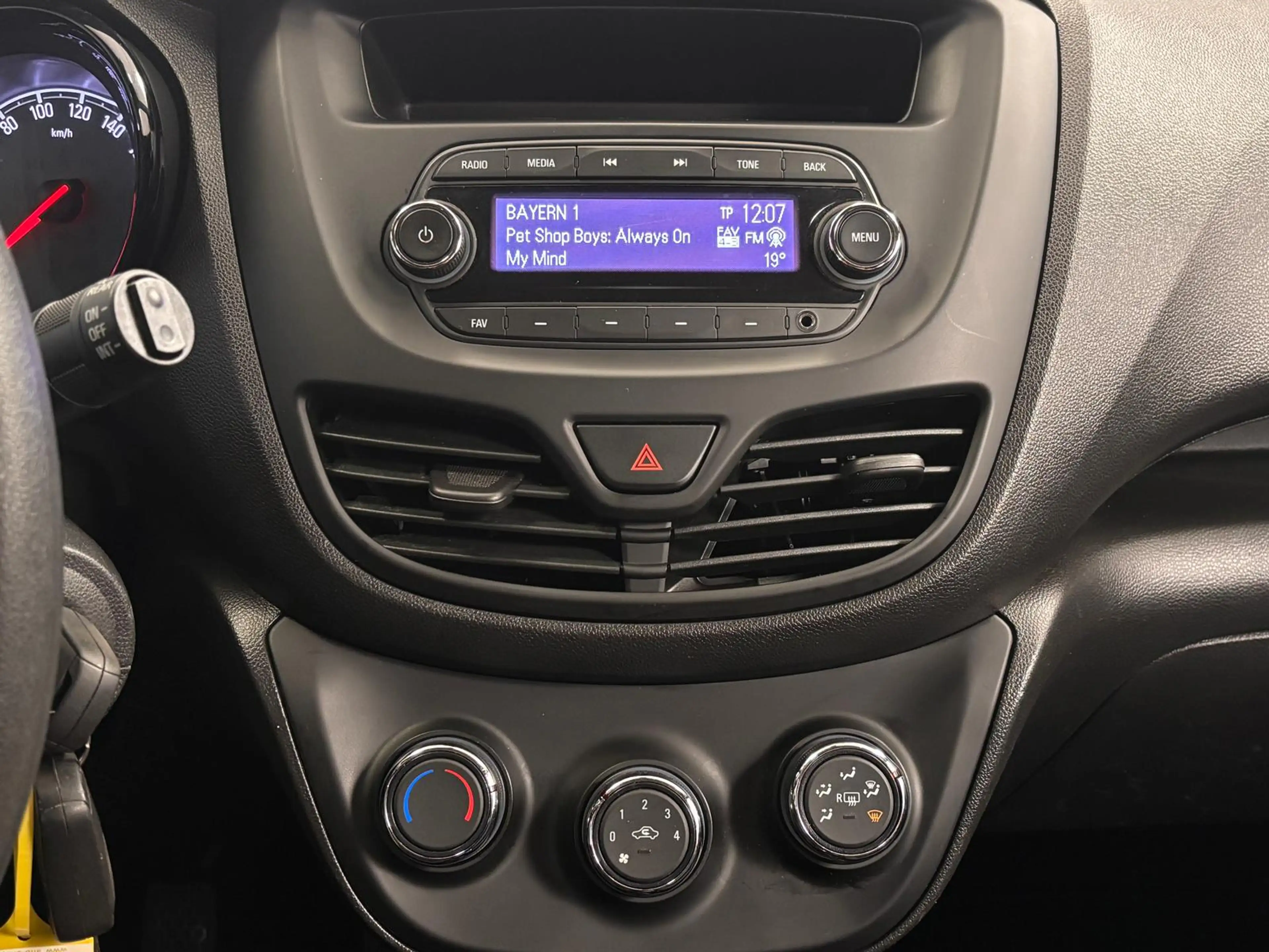 Opel Karl Selection *Radio*BC*1.Hand*HU neu* — photo 12