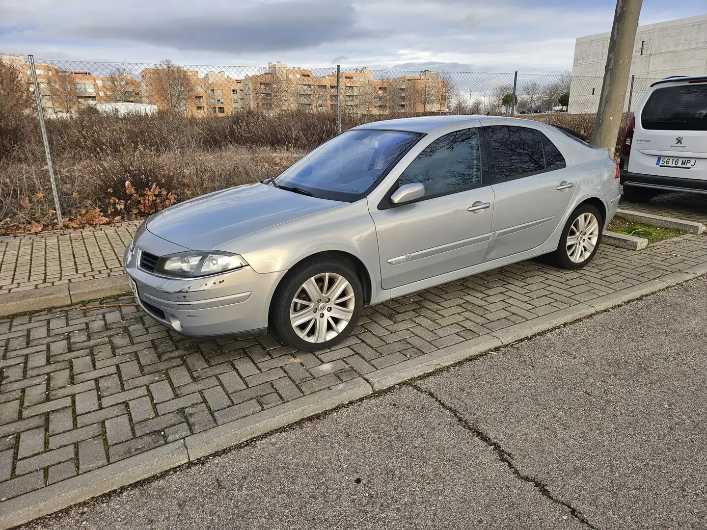 Renault Laguna 2.0 16v Luxe Privilege - 2