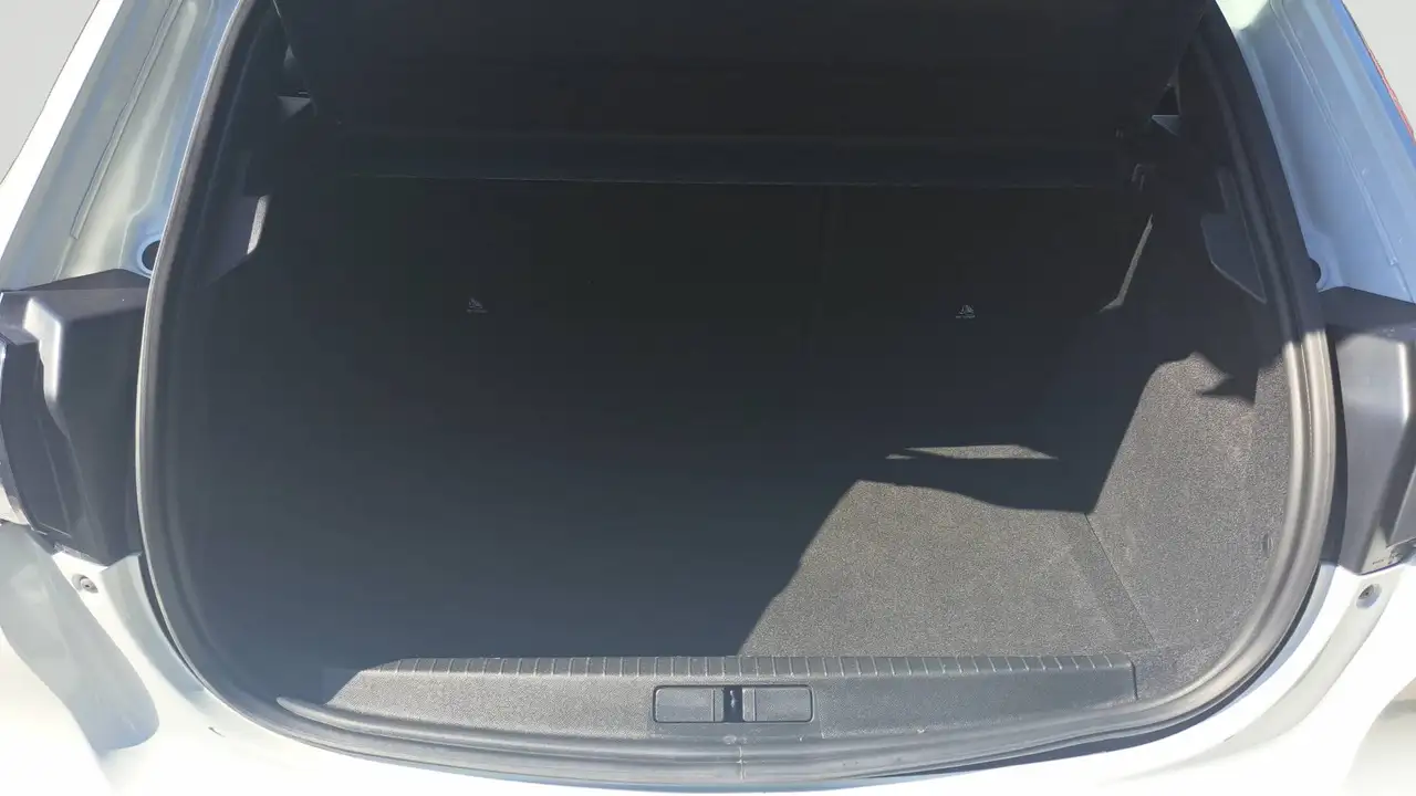 Peugeot 208 1.2i Hybrid Style e-DCS Style, миниатюра 14