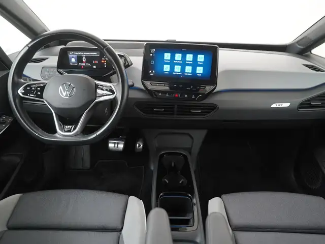 Volkswagen Id.3 view 6