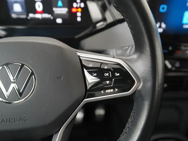 Volkswagen Id.3 view 10