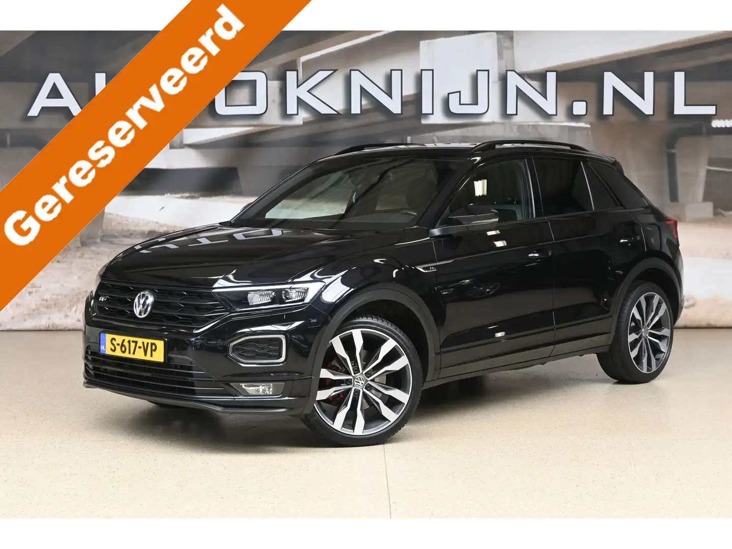 Volkswagen T-Roc 1.5 TSI 150pk R-Line / Sport Business R | LED | El Noir - 1