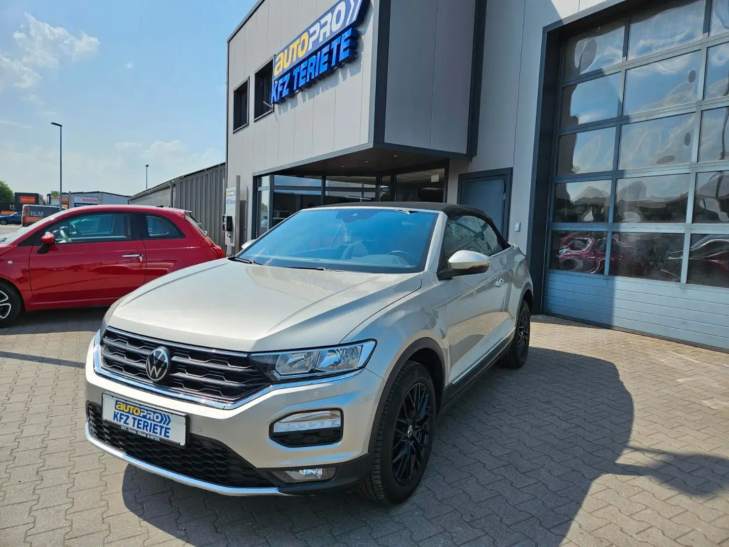 Volkswagen T-Roc Cabriolet Style DSG LED ACC Plateado - 1