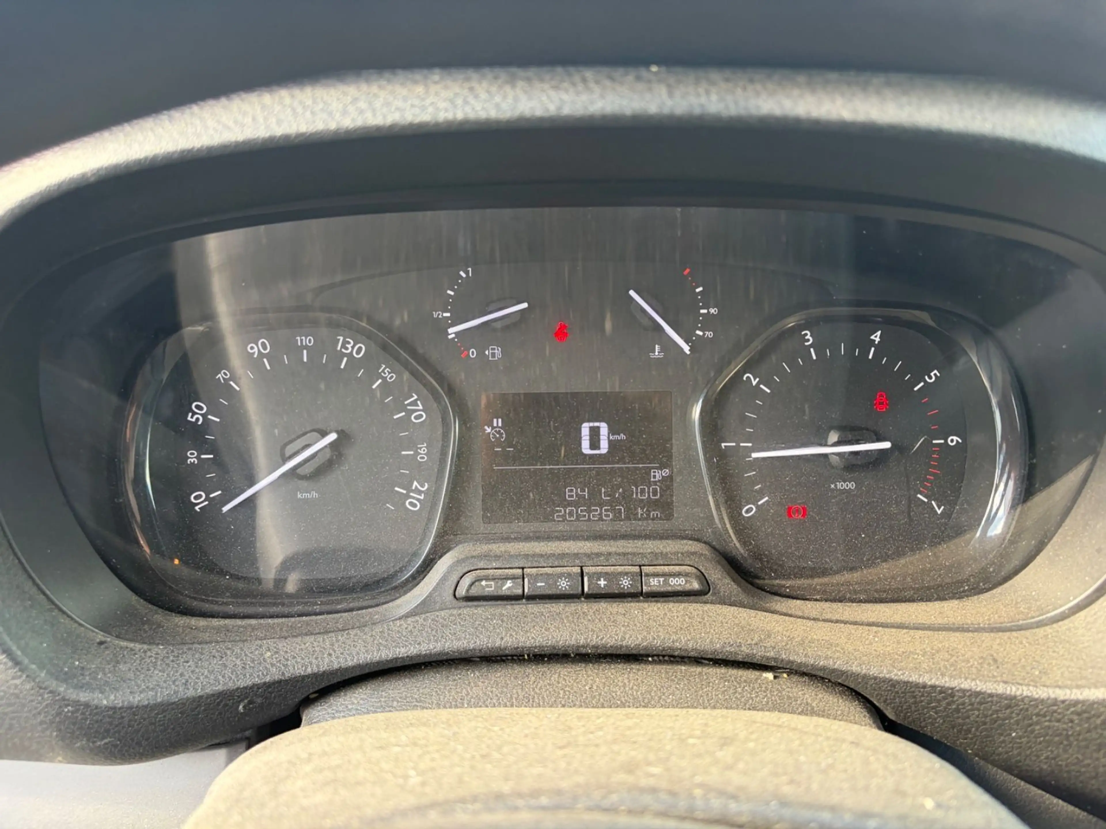Peugeot Expert Kasten Premium L2 — photo 12