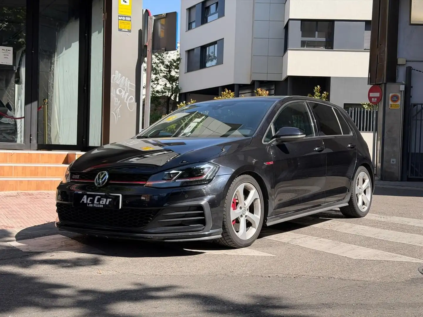 Volkswagen Golf GTI 2.0 TSI Performance DSG7 180kW Negro - 2