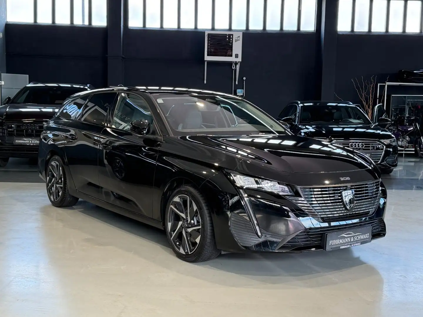 Peugeot 308 SW HDi130 AllurePack NAVI+Rfkam+ACC+LED+Virtu Schwarz - 1