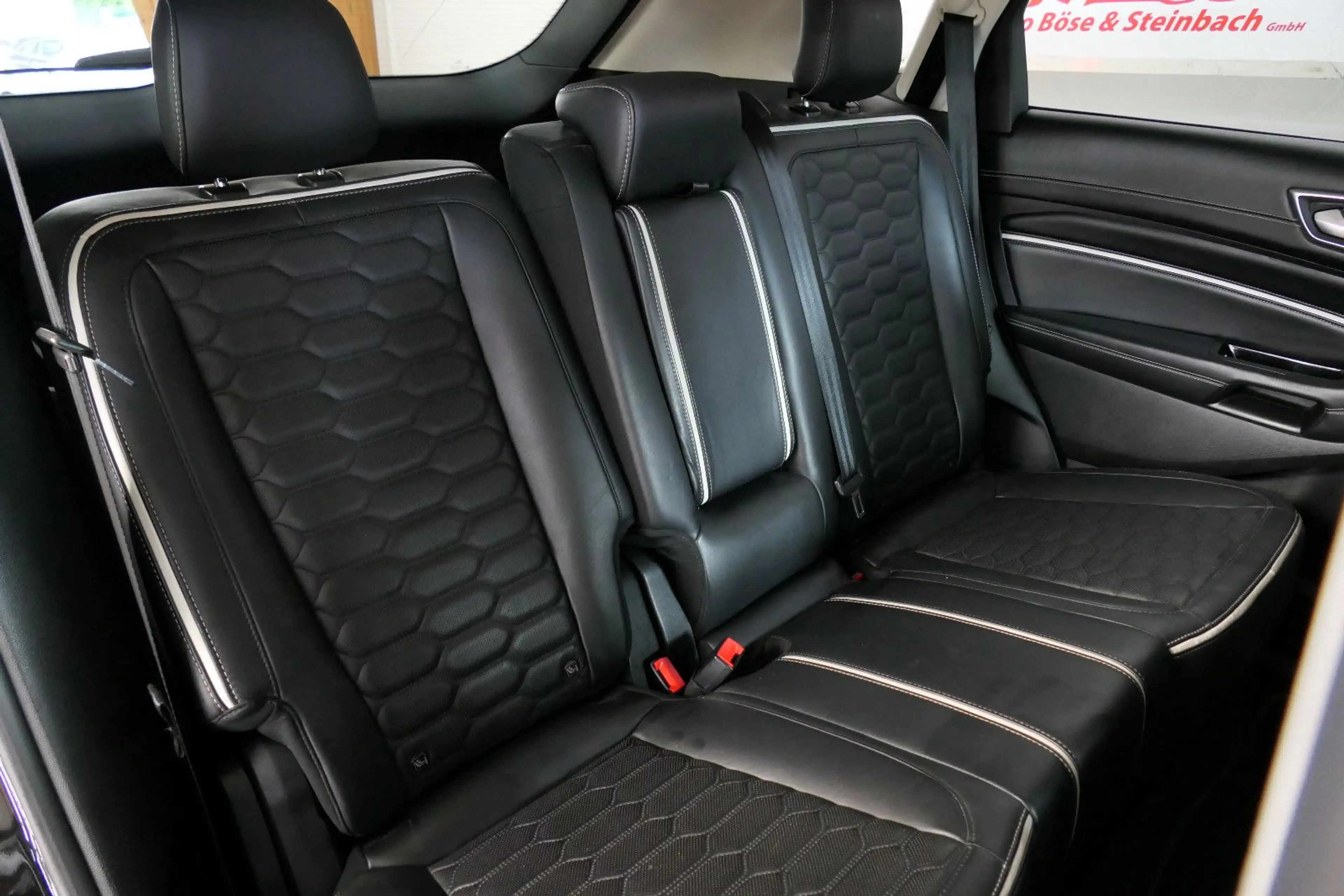 Ford Edge Vignale 4x4*Standhzg.*Sitzlüftg*ACC*Sony* — photo 10