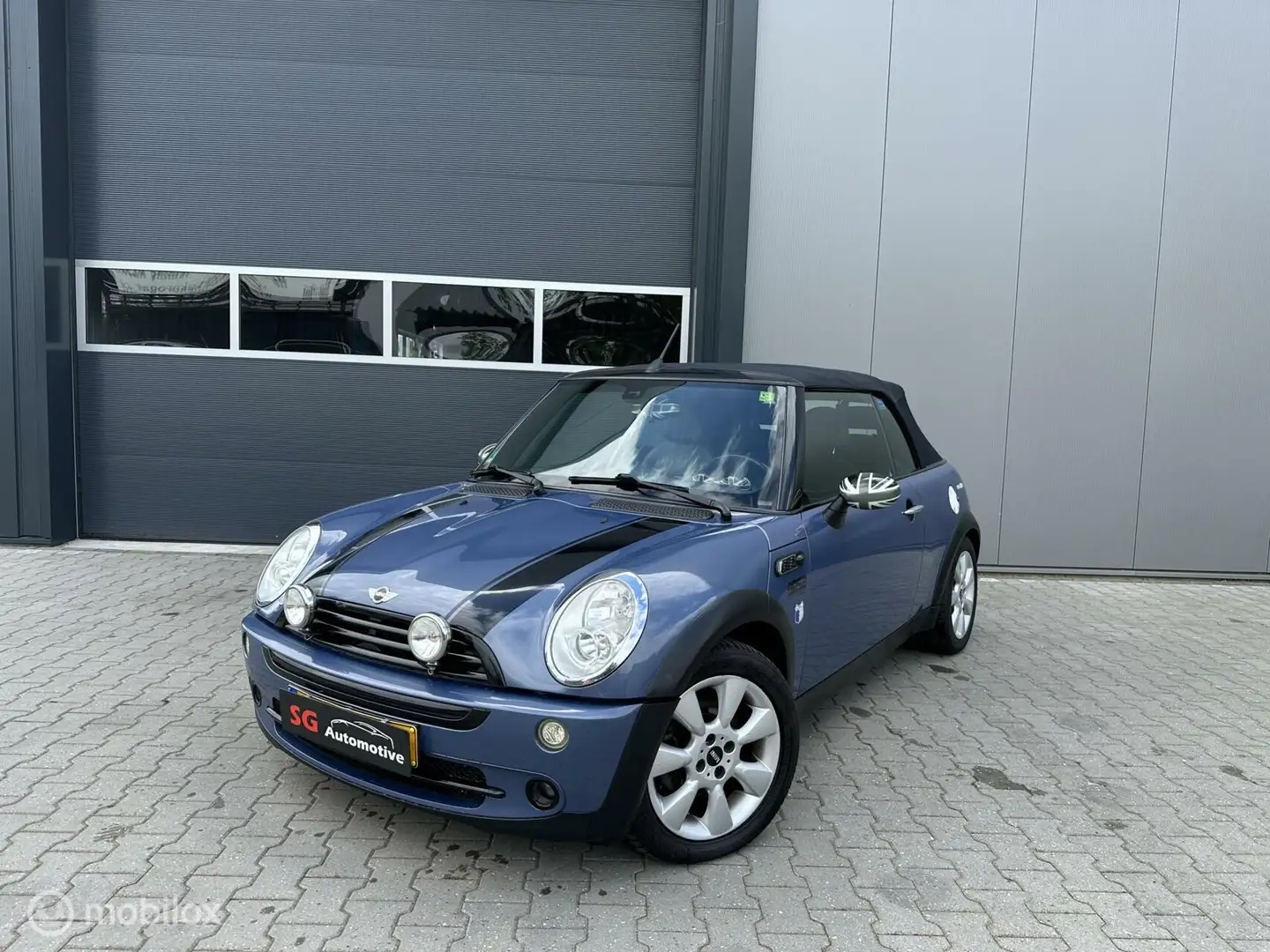 MINI Cooper Cabrio 1.6 Chili Youngtimer Bleu - 1