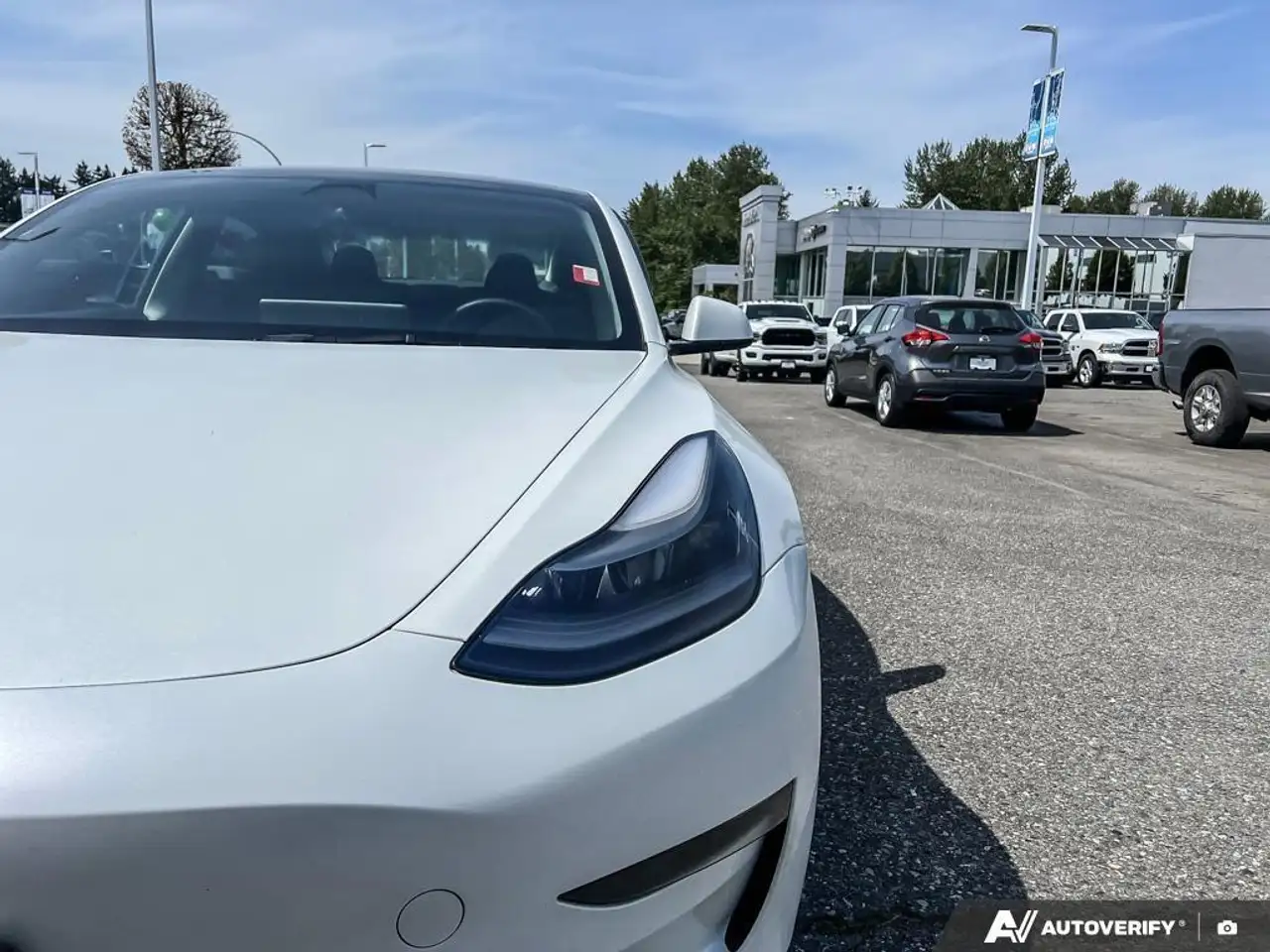 Tesla Model 3 fotografie Tesla Model 3