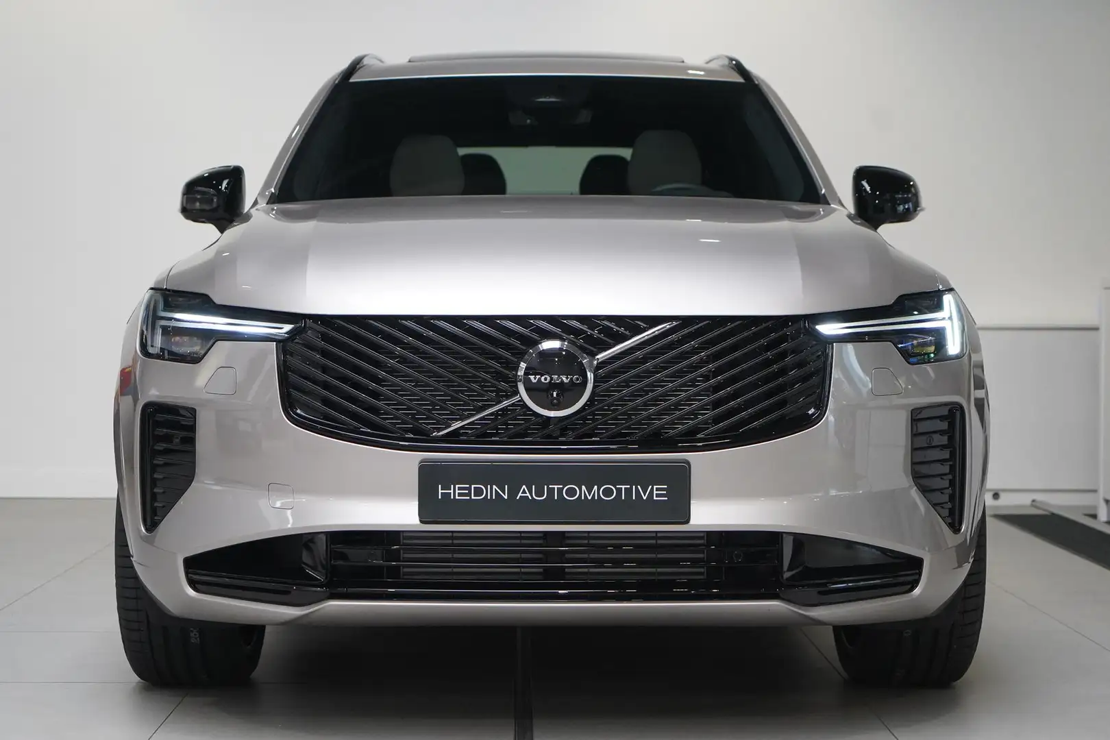 Volvo XC90 T8 Plug-in hybrid AWD Ultra Dark 455pk Bright Dusk Beige - 2