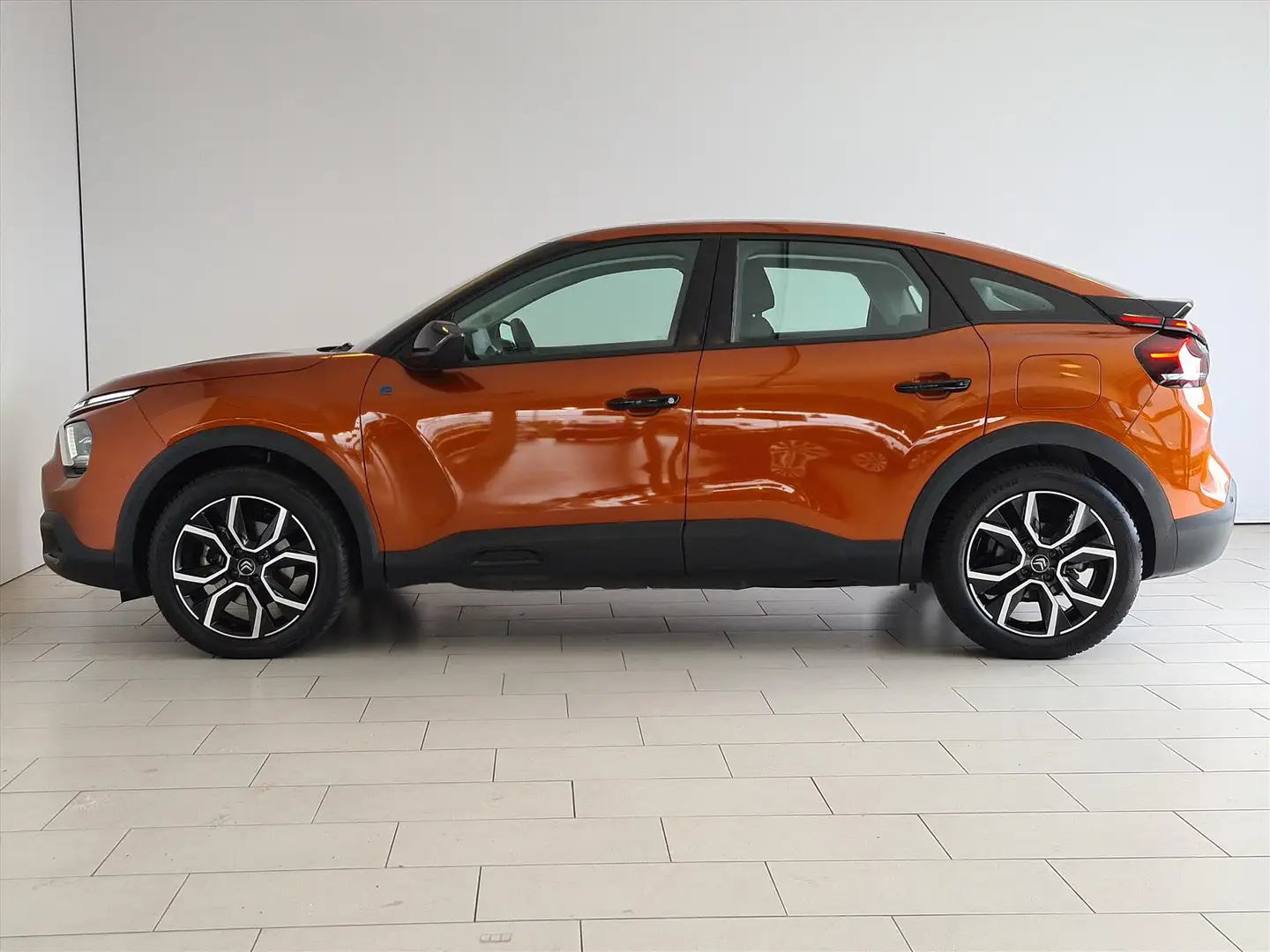 Citroen E-C4 Electric EV 50kWh 136pk Feel NAVI CAMERA LMV ECC Naranja - 2