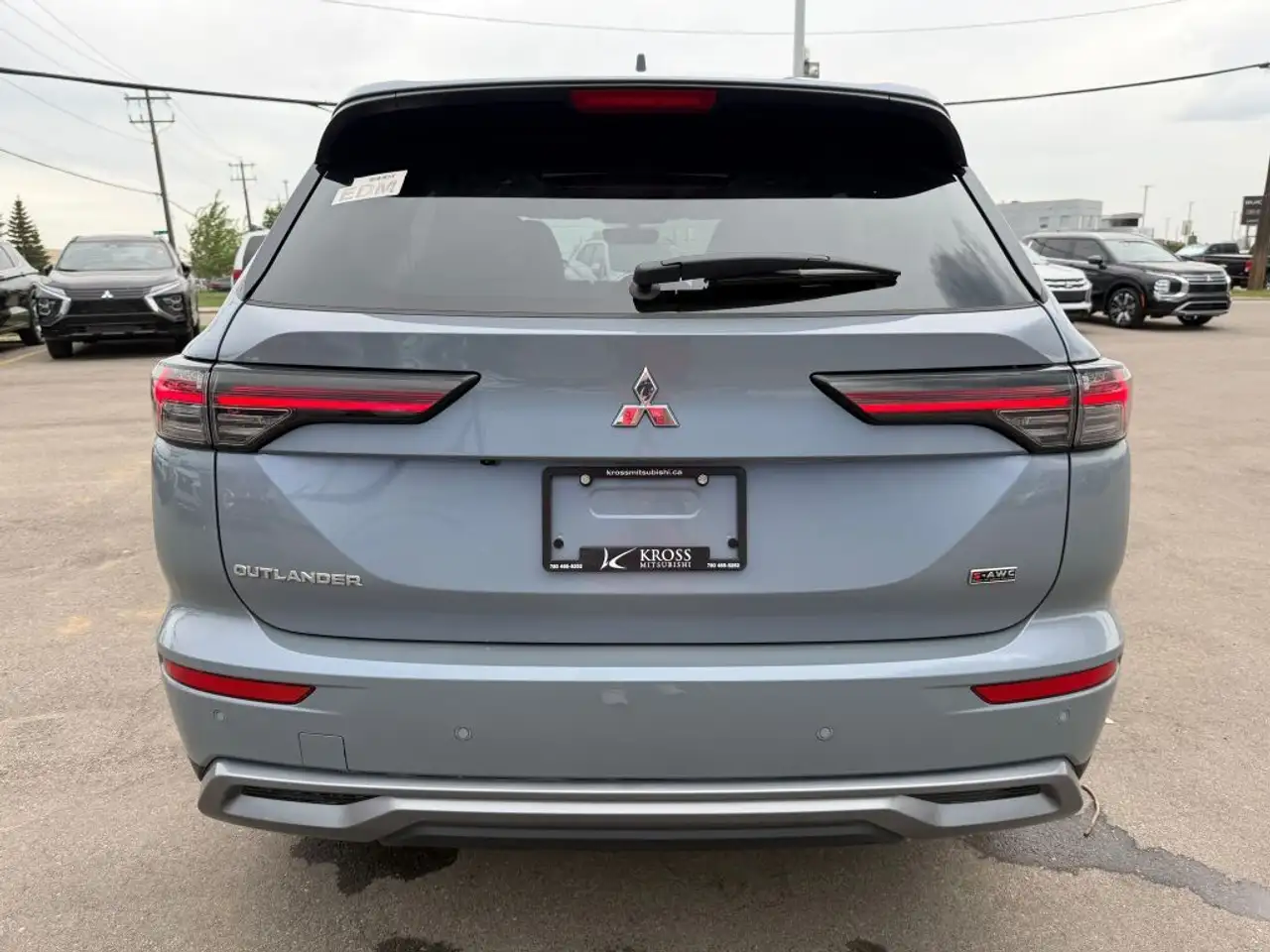 Mitsubishi Outlander снимка Mitsubishi Outlander