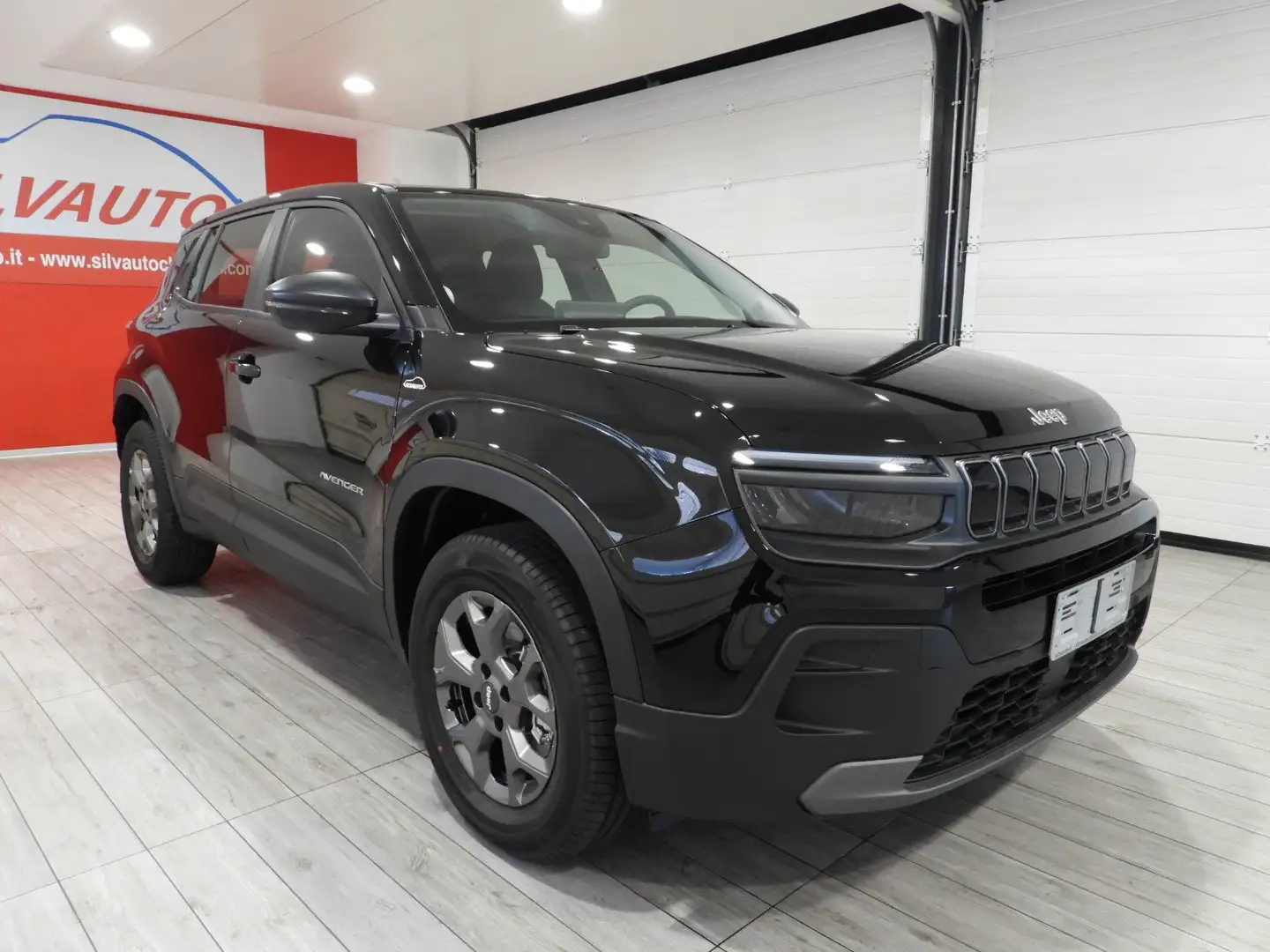 Jeep Avenger 1.2 TURBO E-HYBRID EDCT6 100CV FWD LONGITUDE 2025 Nero - 2