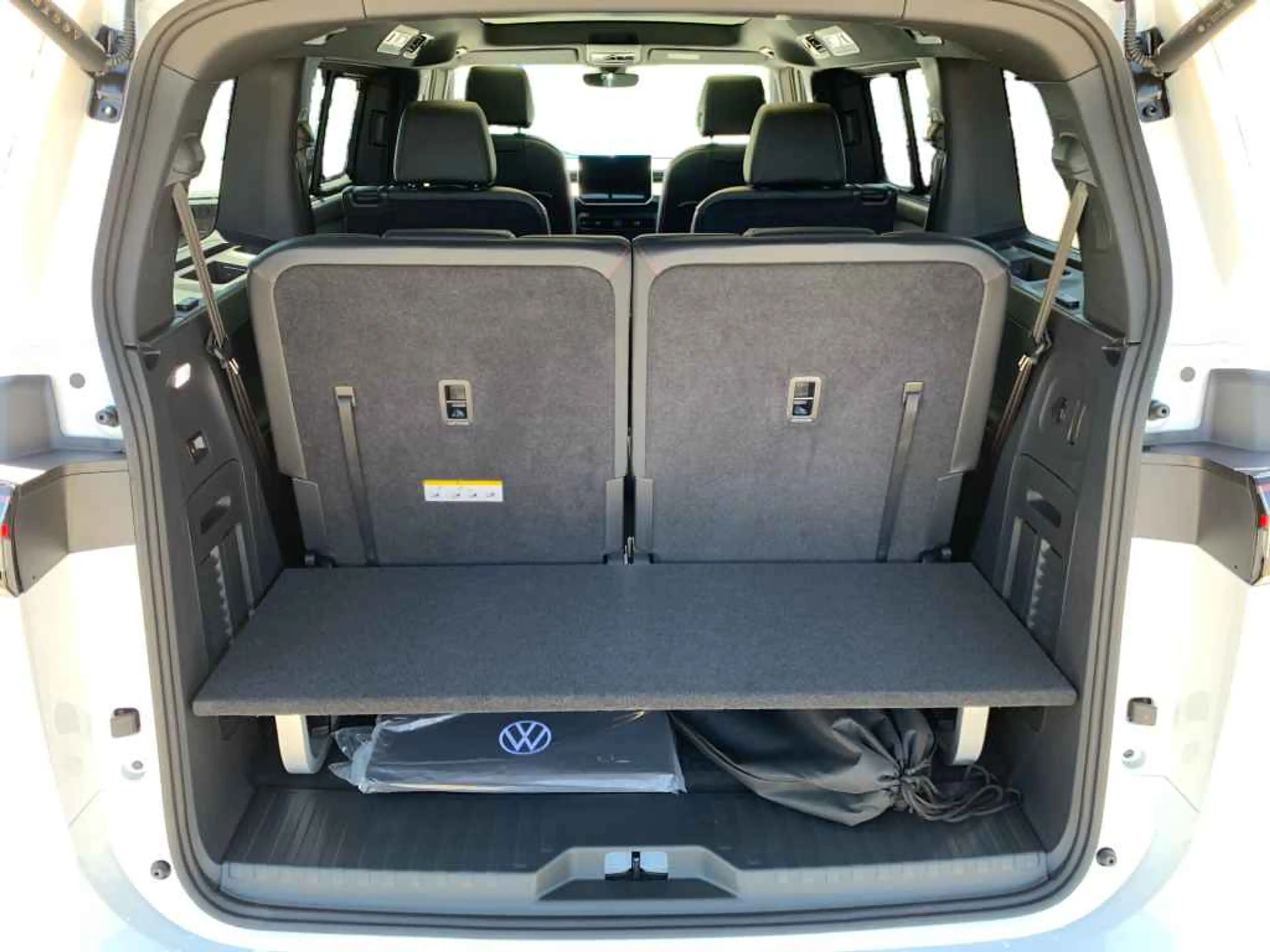 Volkswagen ID. Buzz GTX LANG LR LWB *6-S*ELEK.TÜR*AHK*PANO — photo 10
