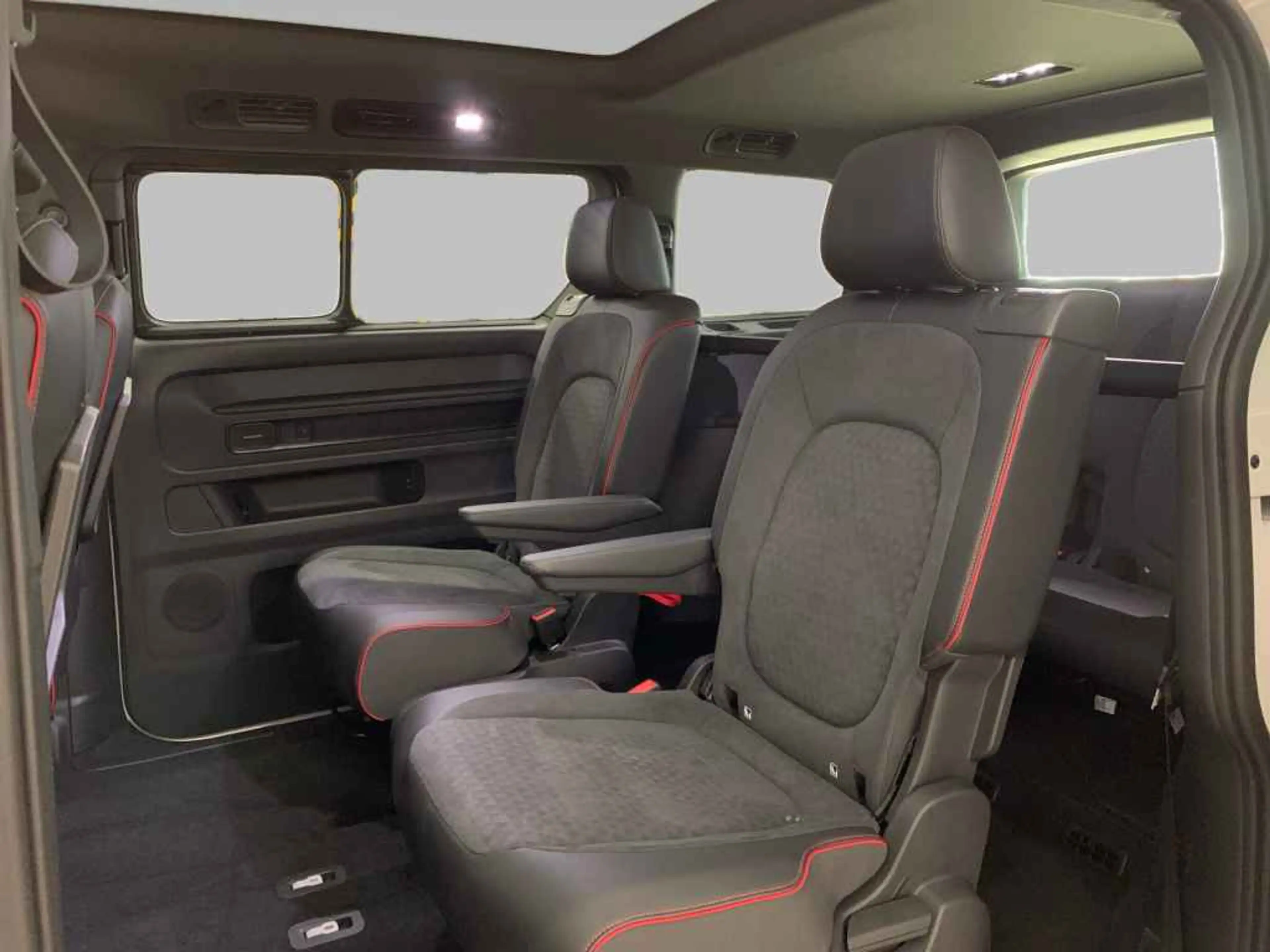 Volkswagen ID. Buzz GTX LANG LR LWB *6-S*ELEK.TÜR*AHK*PANO — photo 14
