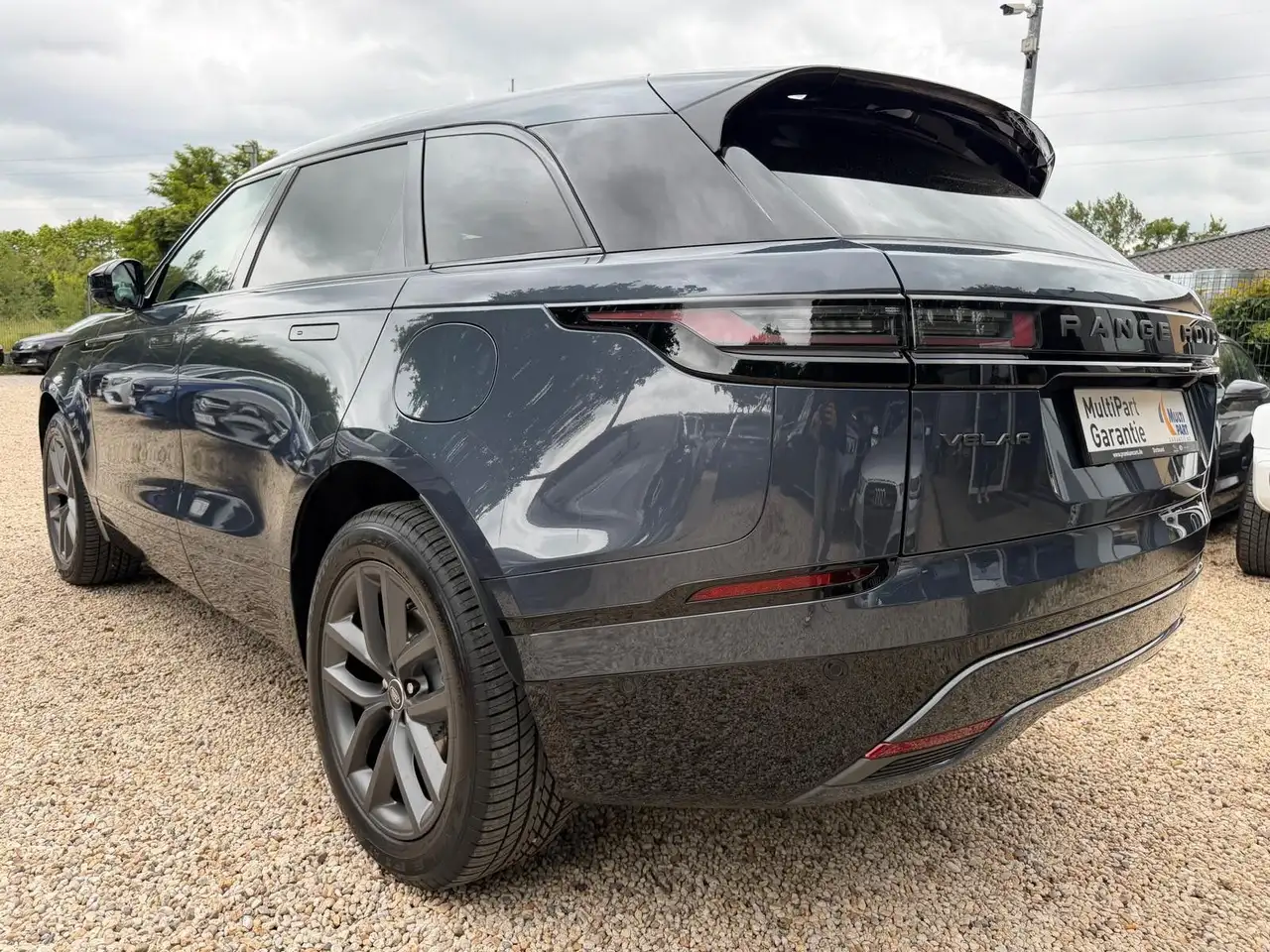 Land Rover Range Rover Velar 2026 — фото 6