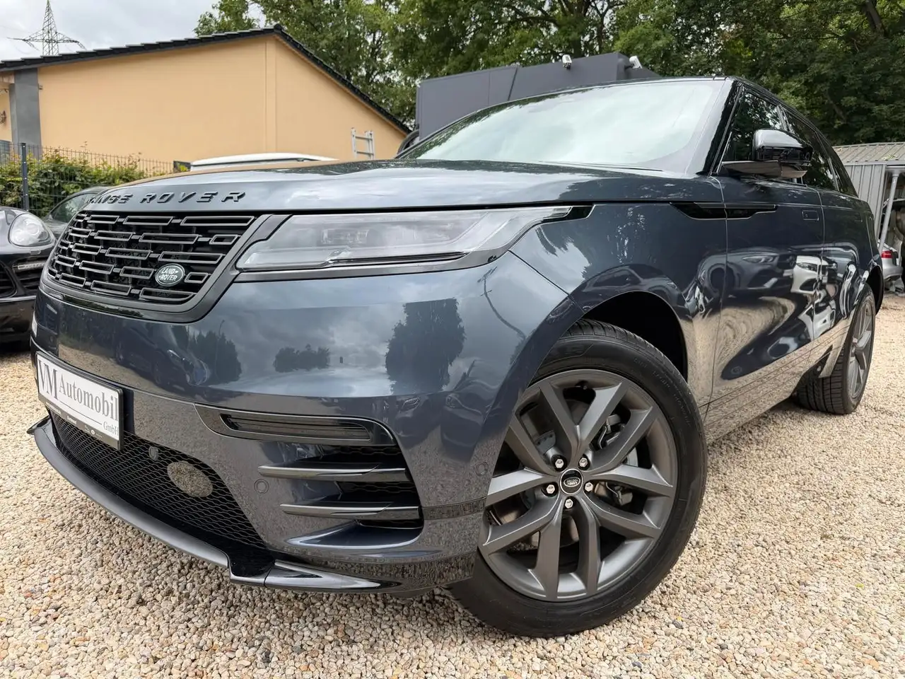 Land Rover Range Rover Velar 2026