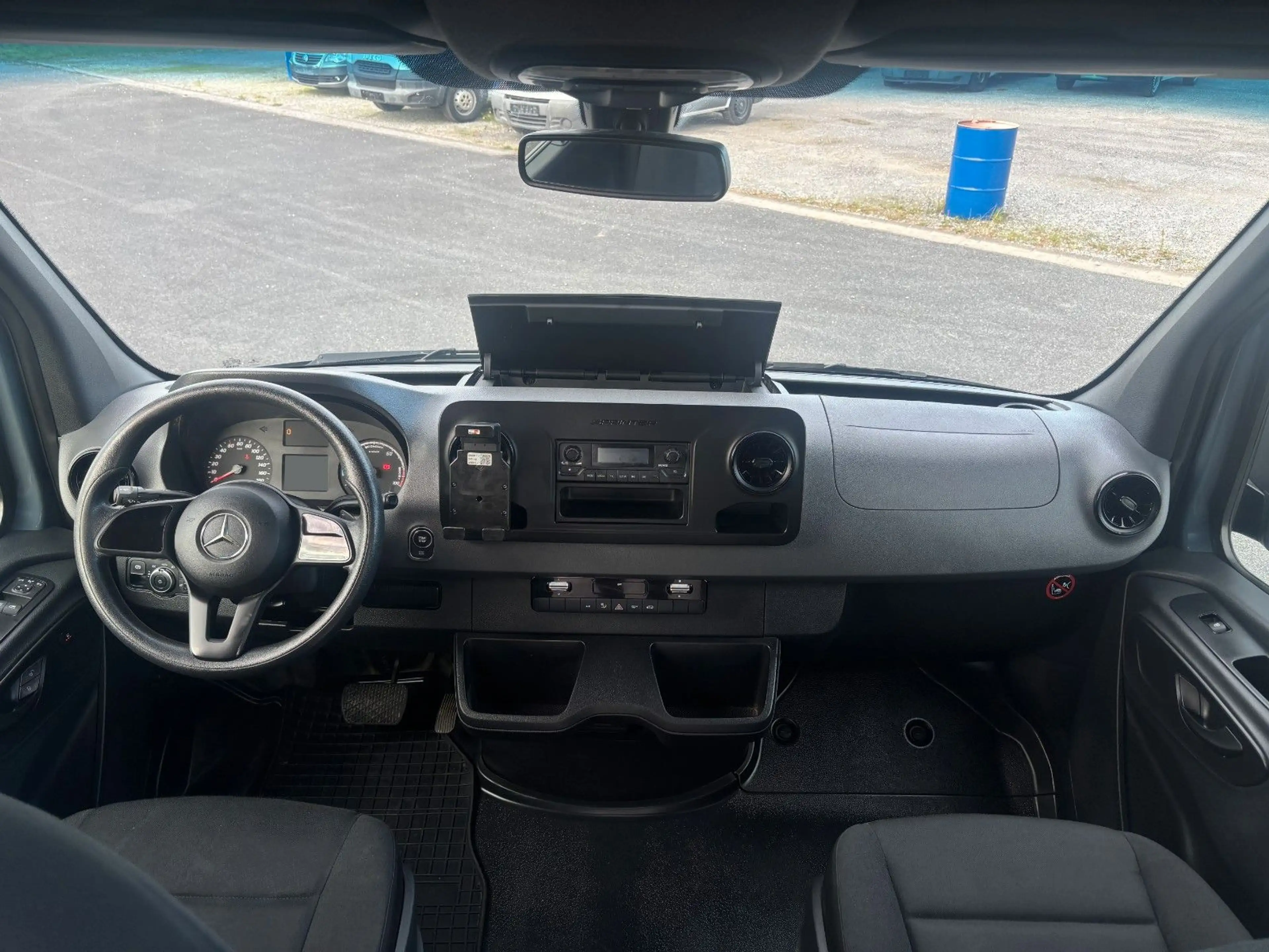 Mercedes-Benz Sprinter eSprinter Kasten FWD 312 L2H2*3,5t*KLIMA*Kamera — photo 5