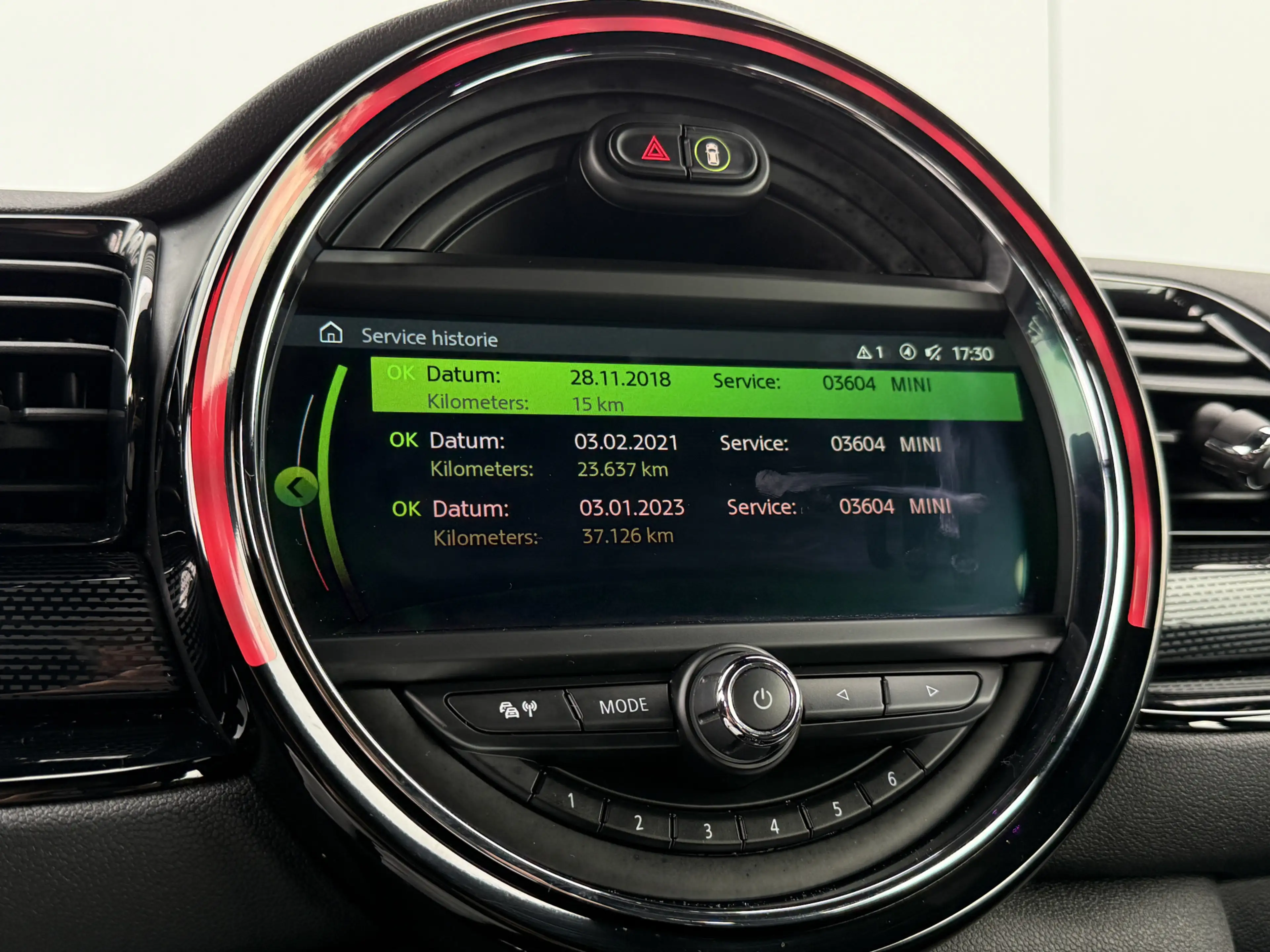 MINI Cooper Clubman 1.5 Business Edition Apple Carplay/LED/PDC. — photo 16