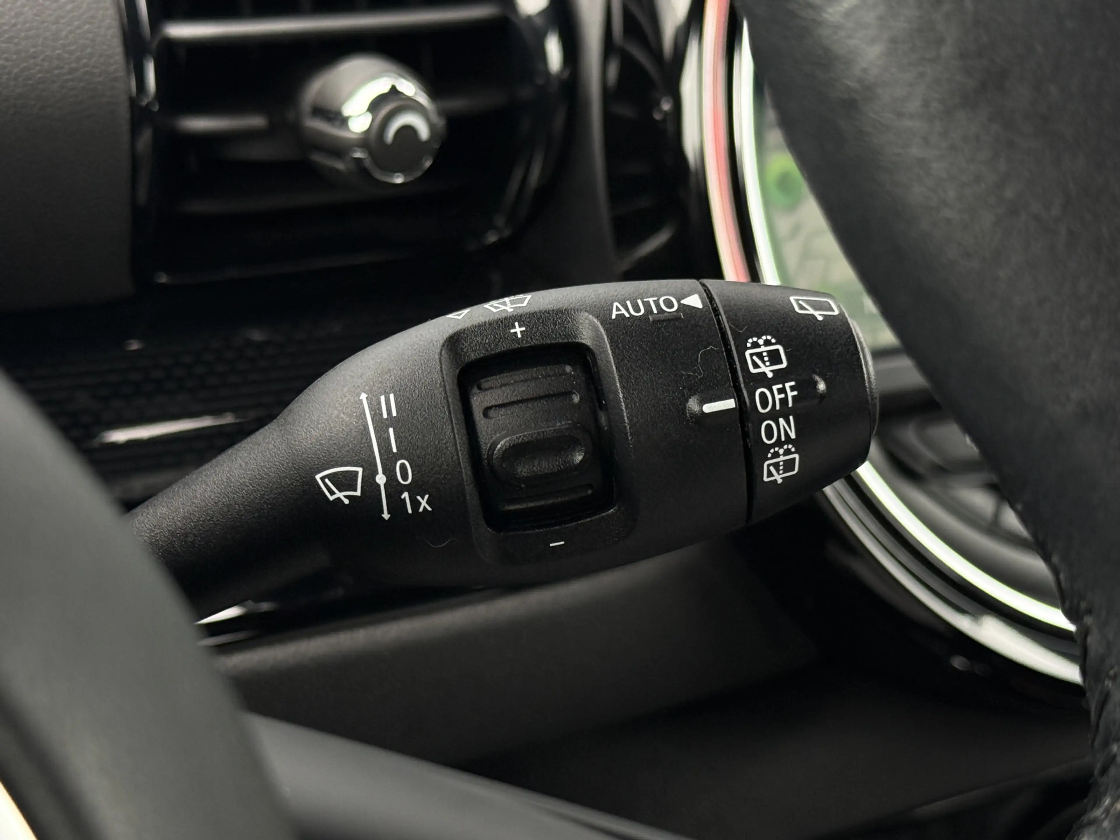 MINI Cooper Clubman 1.5 Business Edition Apple Carplay/LED/PDC. — photo 28