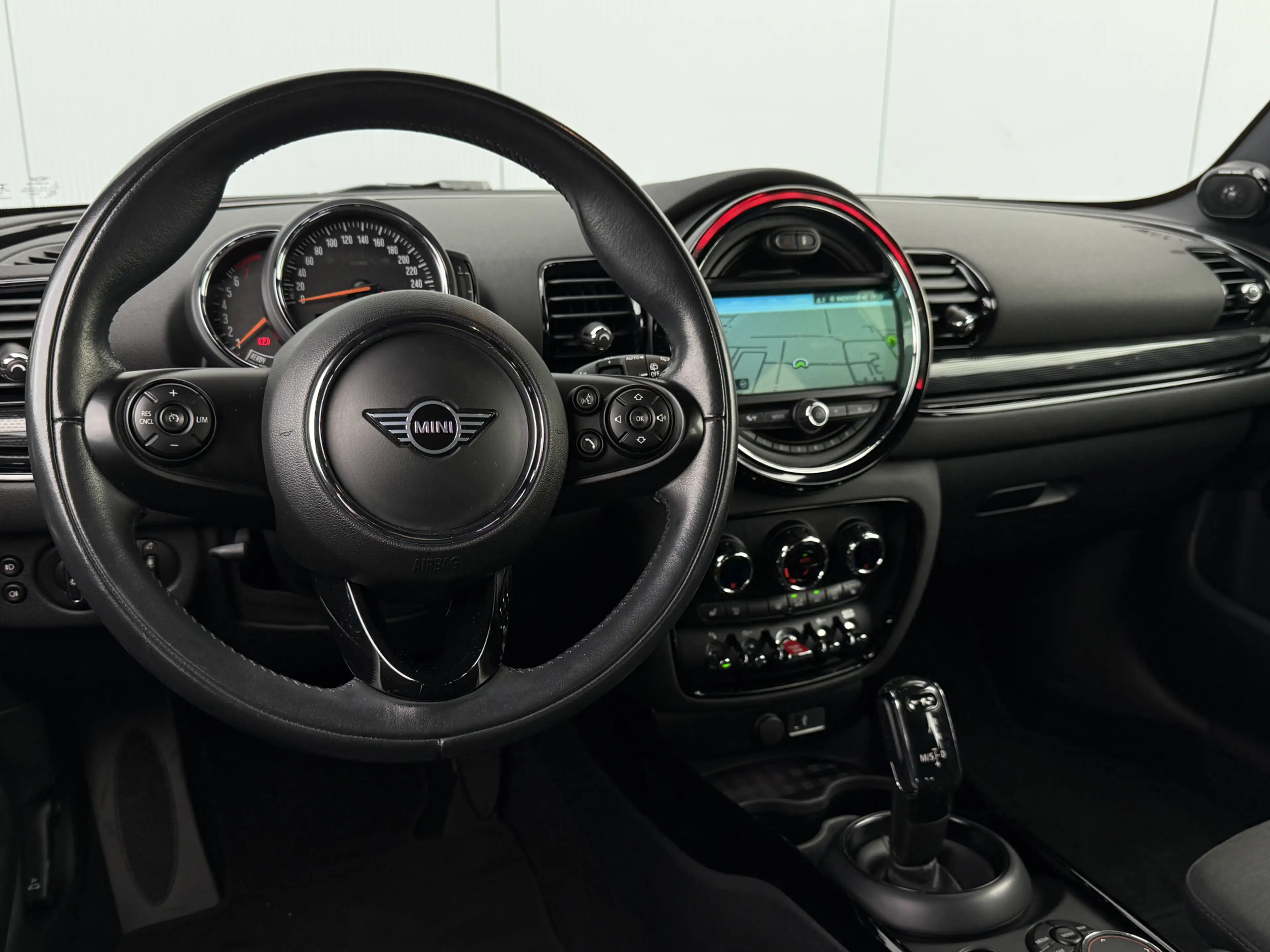 MINI Cooper Clubman 1.5 Business Edition Apple Carplay/LED/PDC. — photo 7