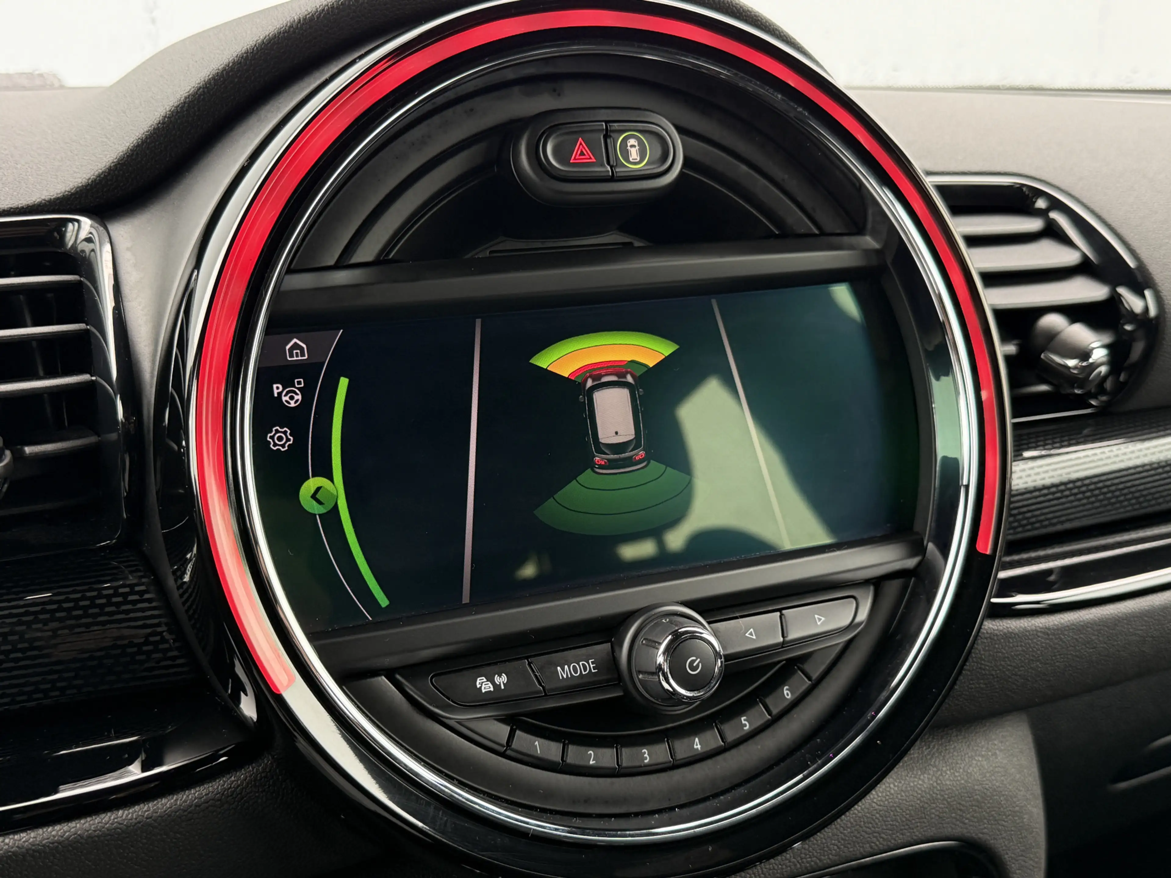 MINI Cooper Clubman 1.5 Business Edition Apple Carplay/LED/PDC. — photo 13
