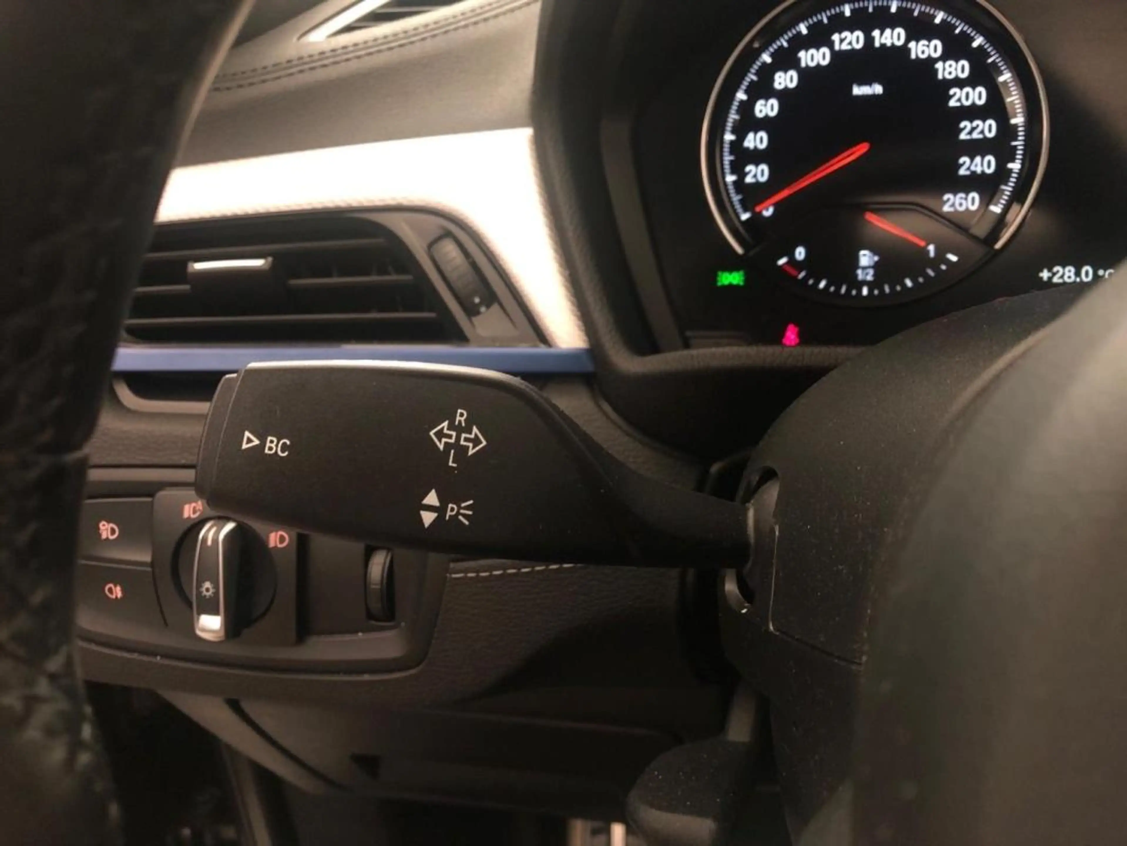 BMW X2 -58% xDrive25eA 220ch M Sport Euro6d-T 6cv — photo 33