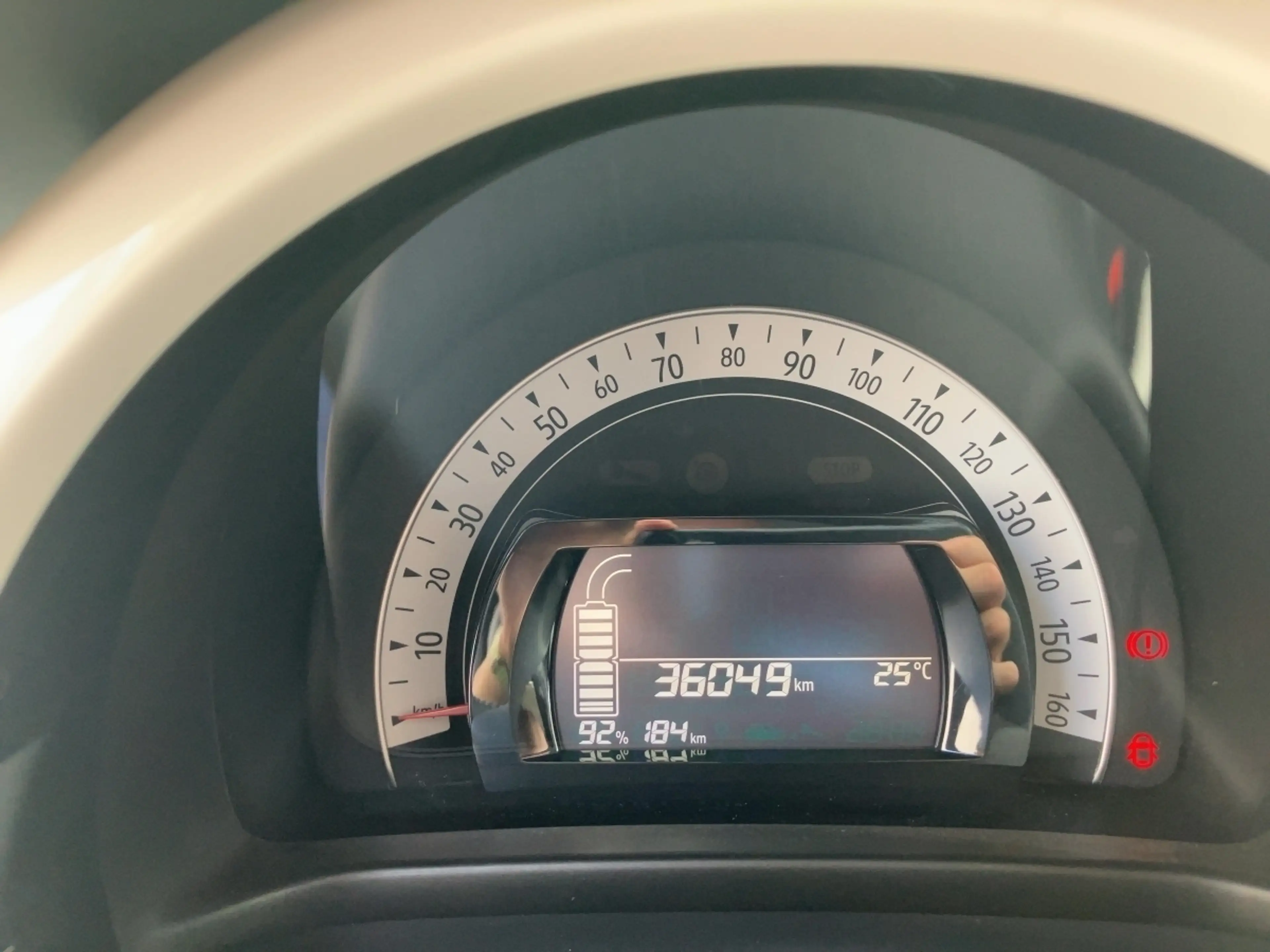 Renault Twingo Electric Techno — photo 13