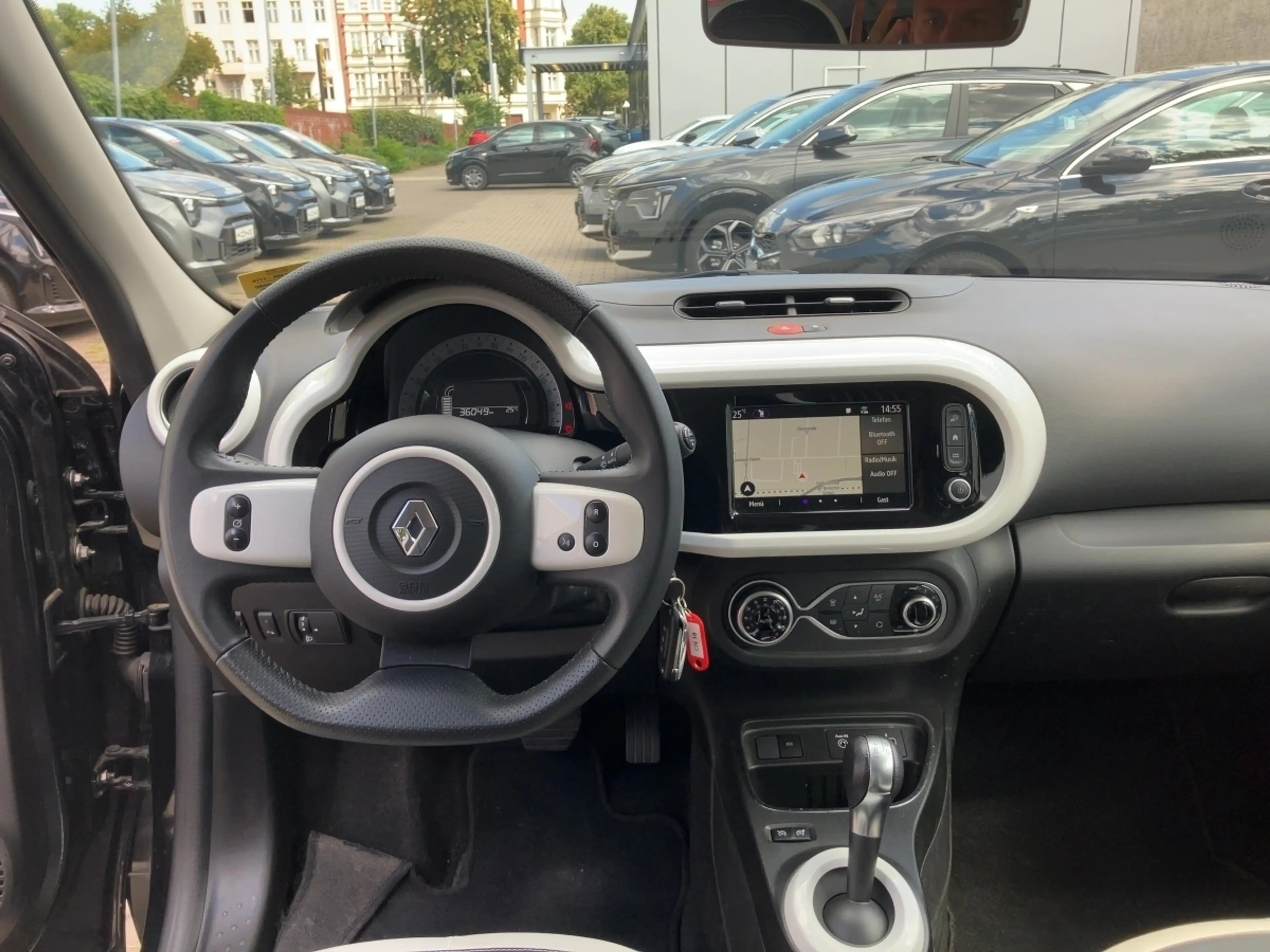 Renault Twingo Electric Techno — photo 9