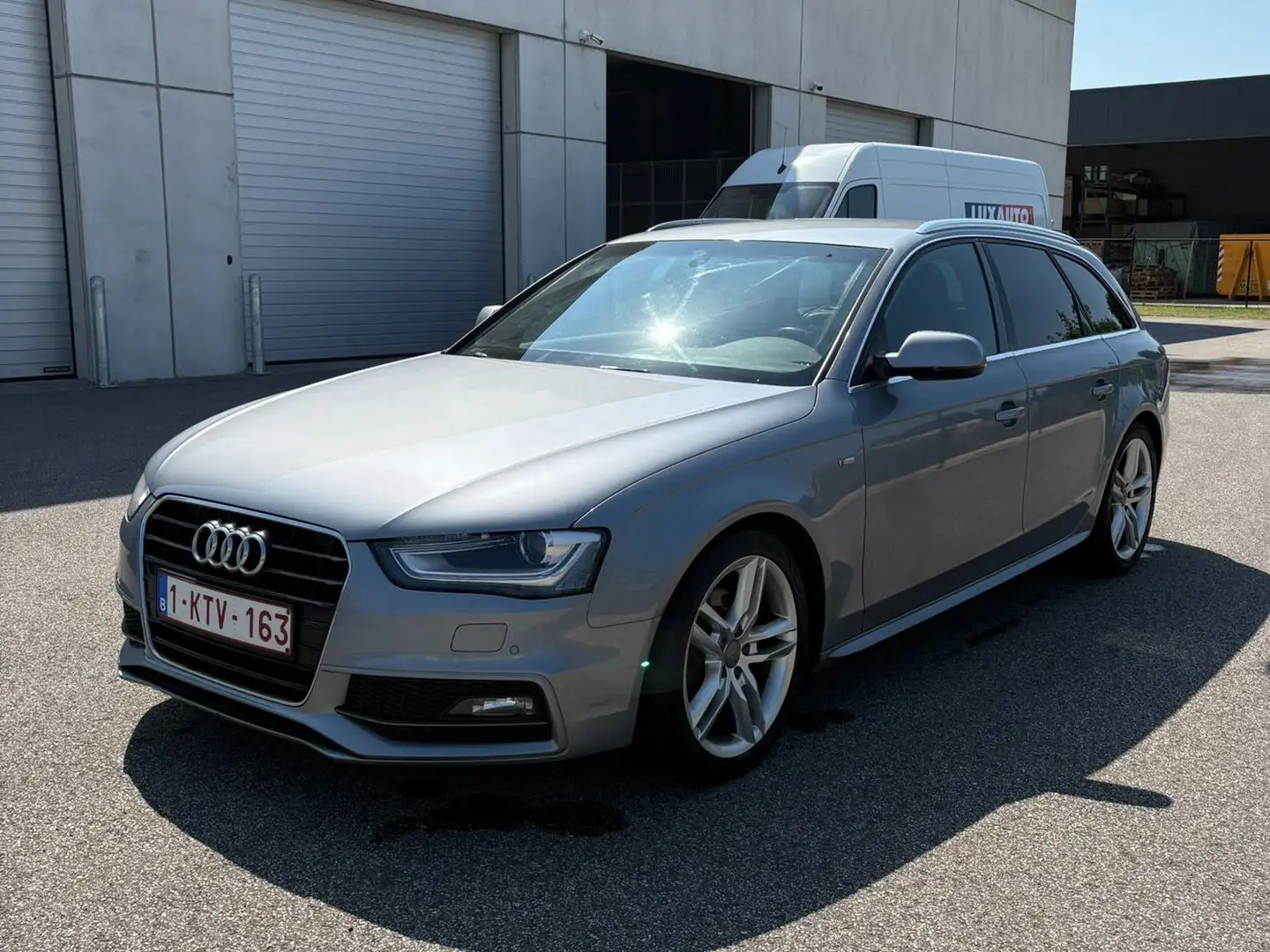 Audi A4 A4 Avant 2.0 TDI DPF clean diesel S line Argent - 2
