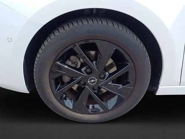 Opel Corsa view 8