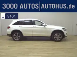 Mercedes-Benz GLC 300 e 4M Off Road Leder Navi LED AHK RfK