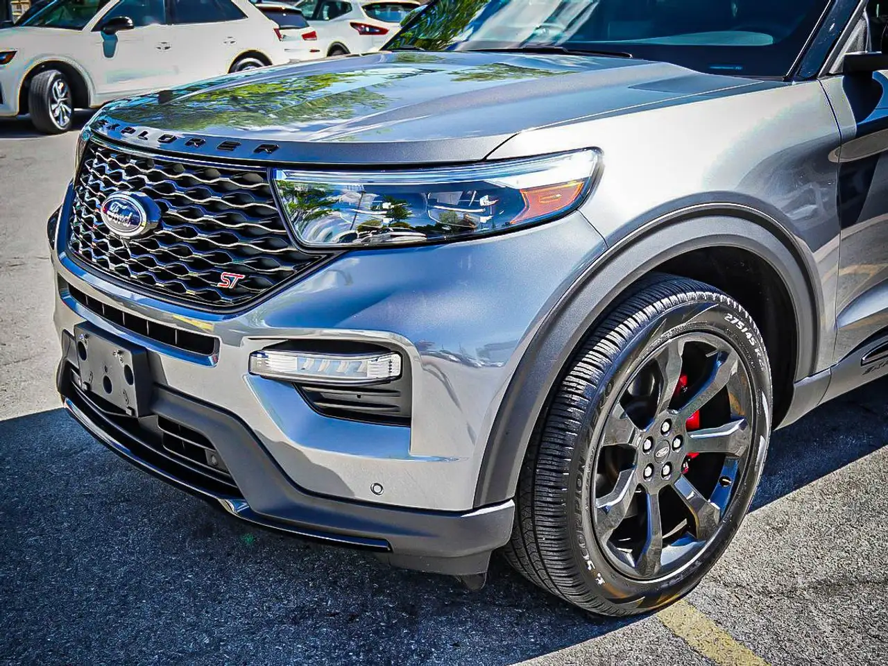 Ford Explorer снимка Ford Explorer