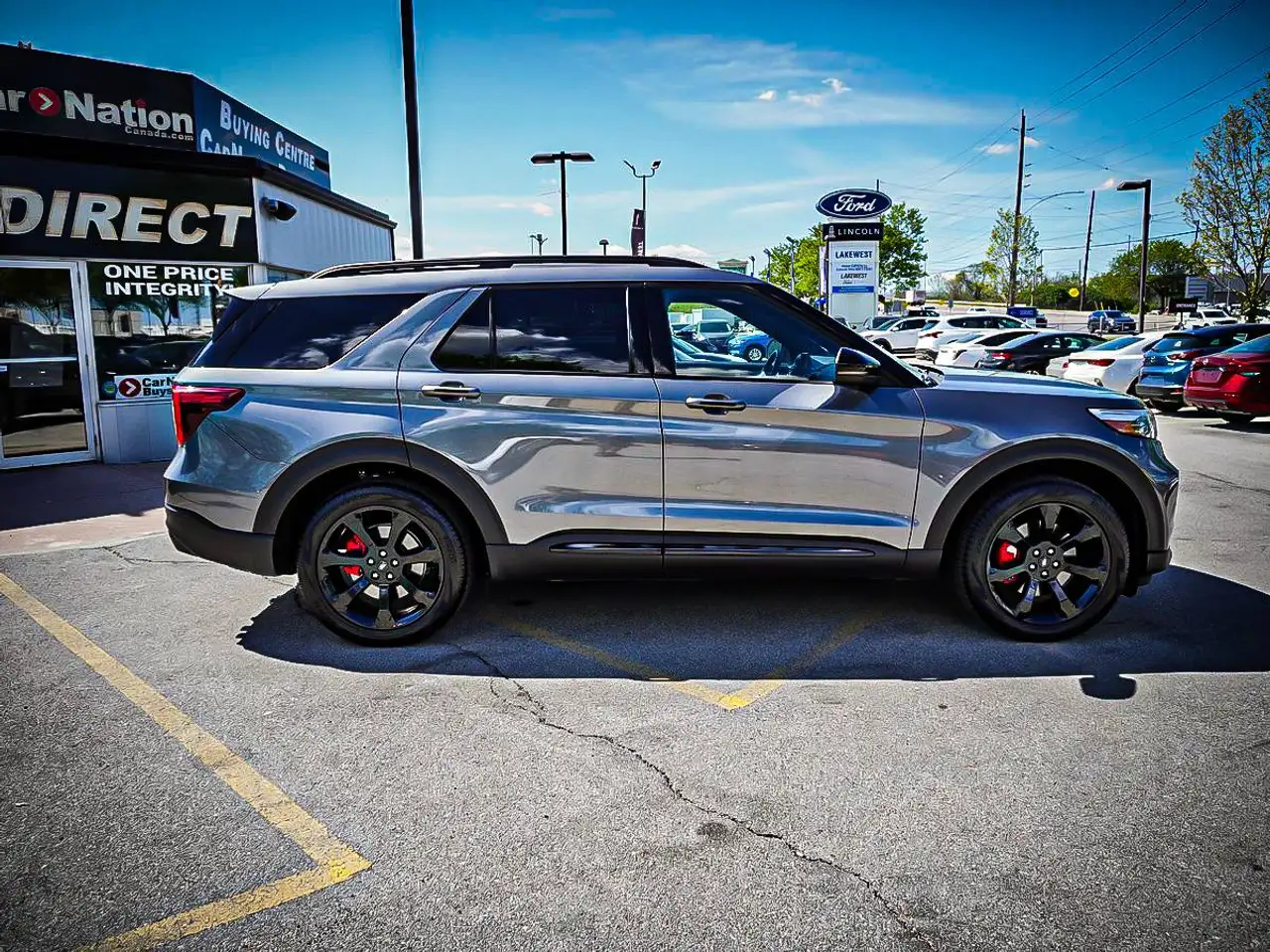 Ford Explorer снимка Ford Explorer