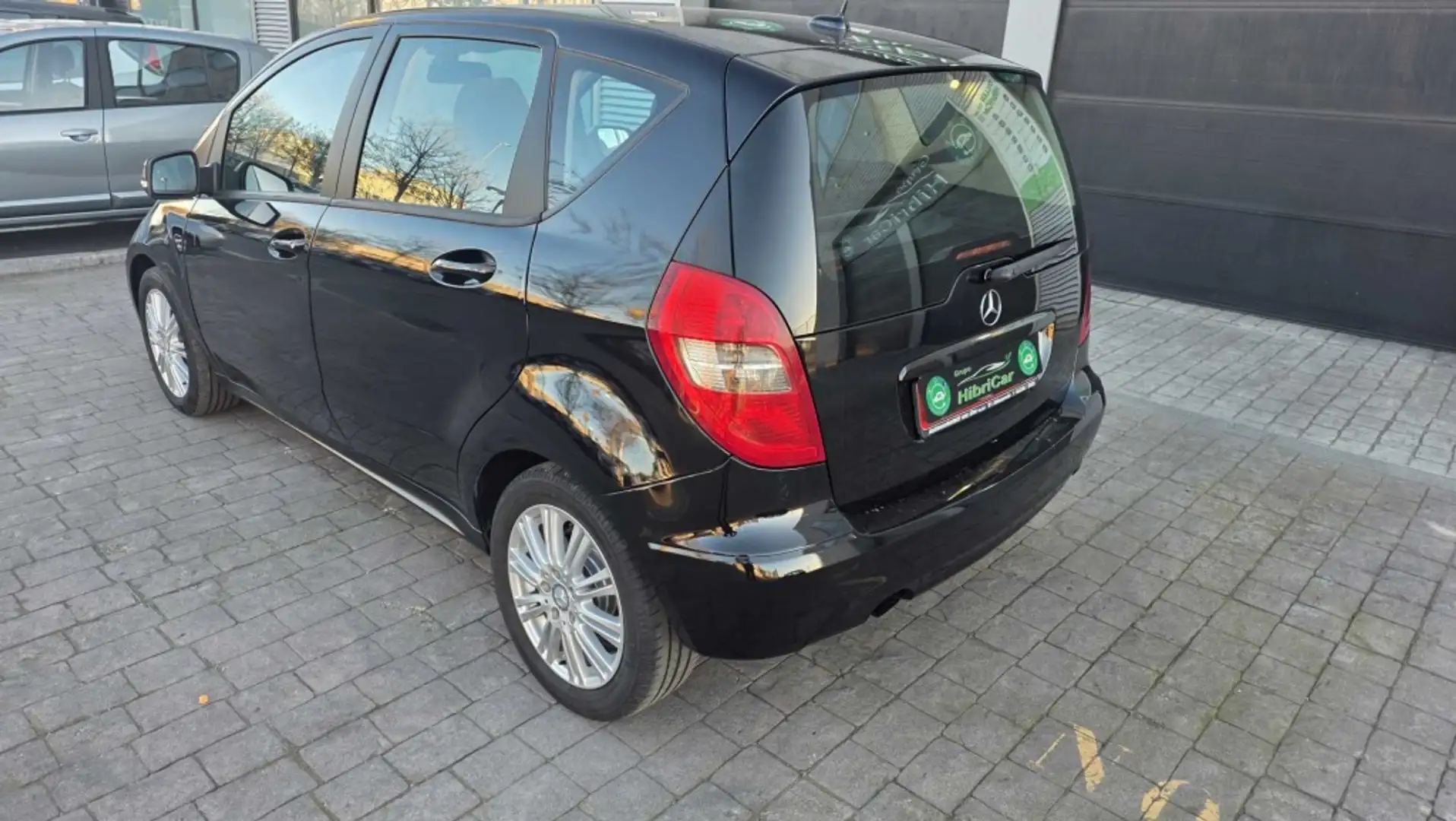 Mercedes-Benz A 160 BE Elegance Negro - 2