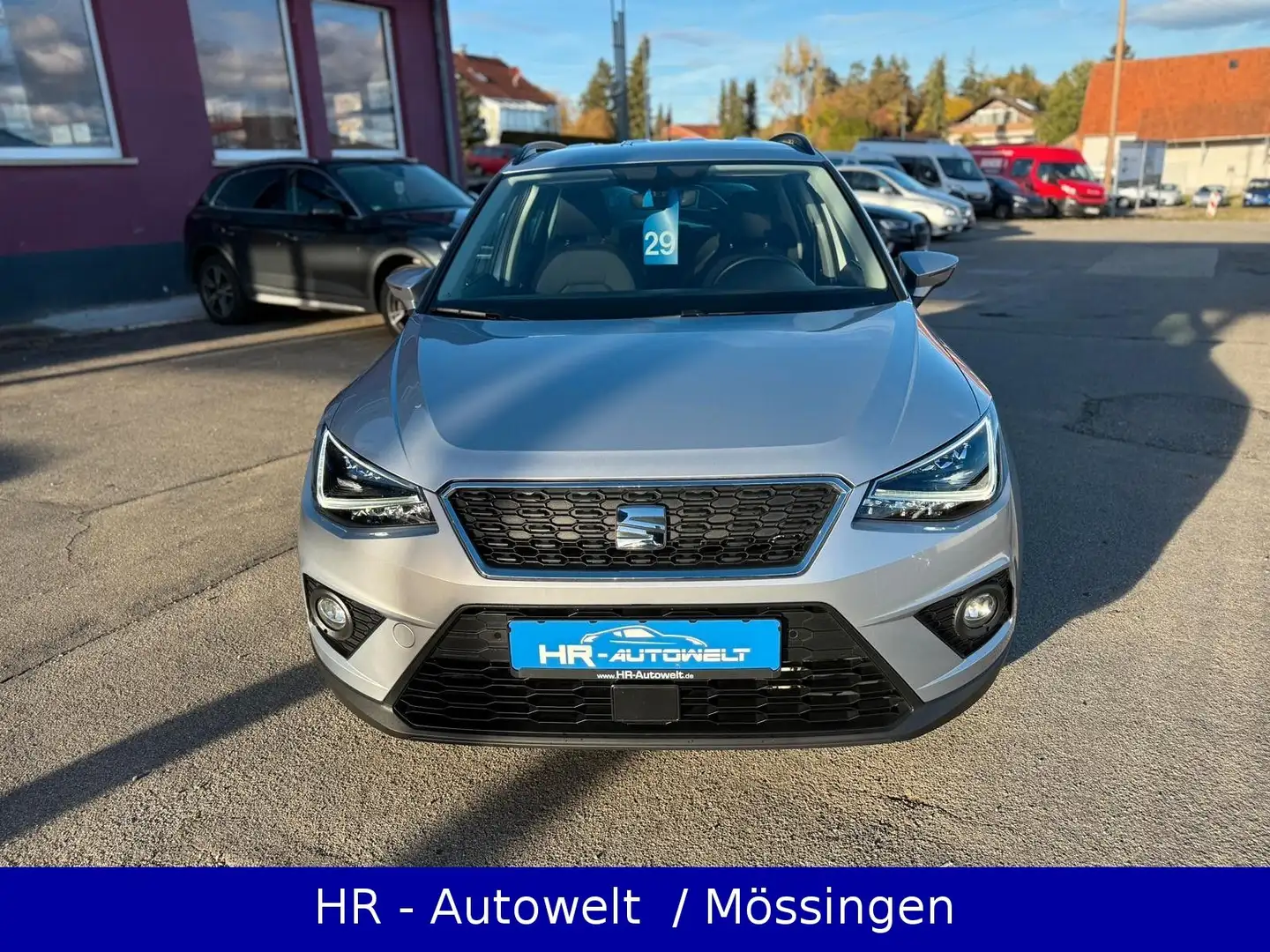 SEAT Arona Style Beats X OFFROAD*AHK*KAMERA*LED*TEMPO Silber - 2