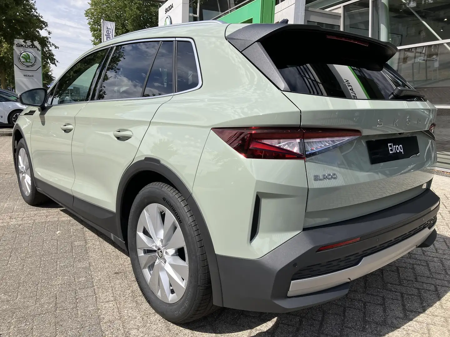 Skoda Elroq 85 Business Edition Tour 286 PK | Trekhaak | Busin Vert - 2