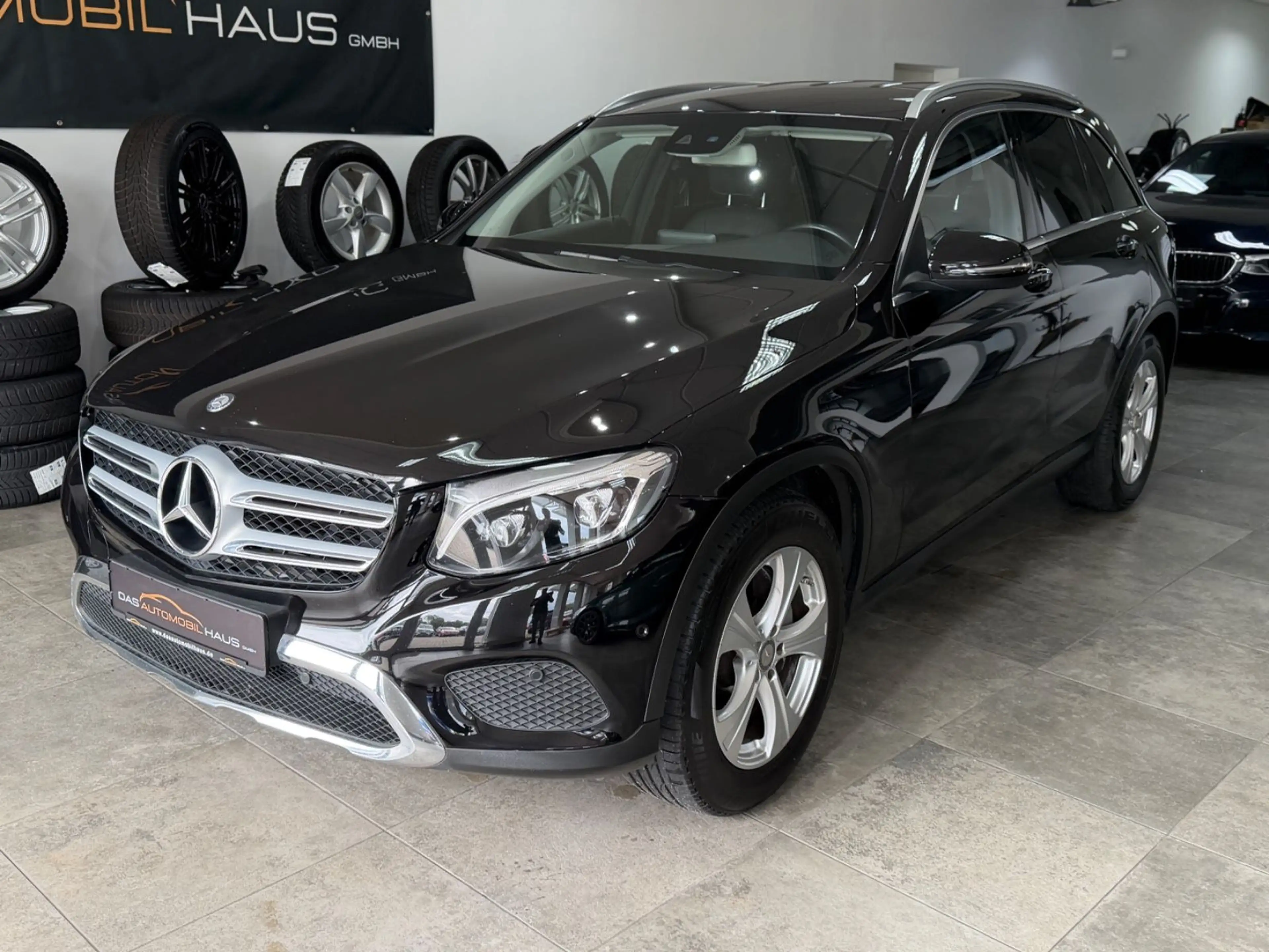 Mercedes-Benz GLC 250 *Exclusive*4Matic*Memory*Keyless* — photo 5