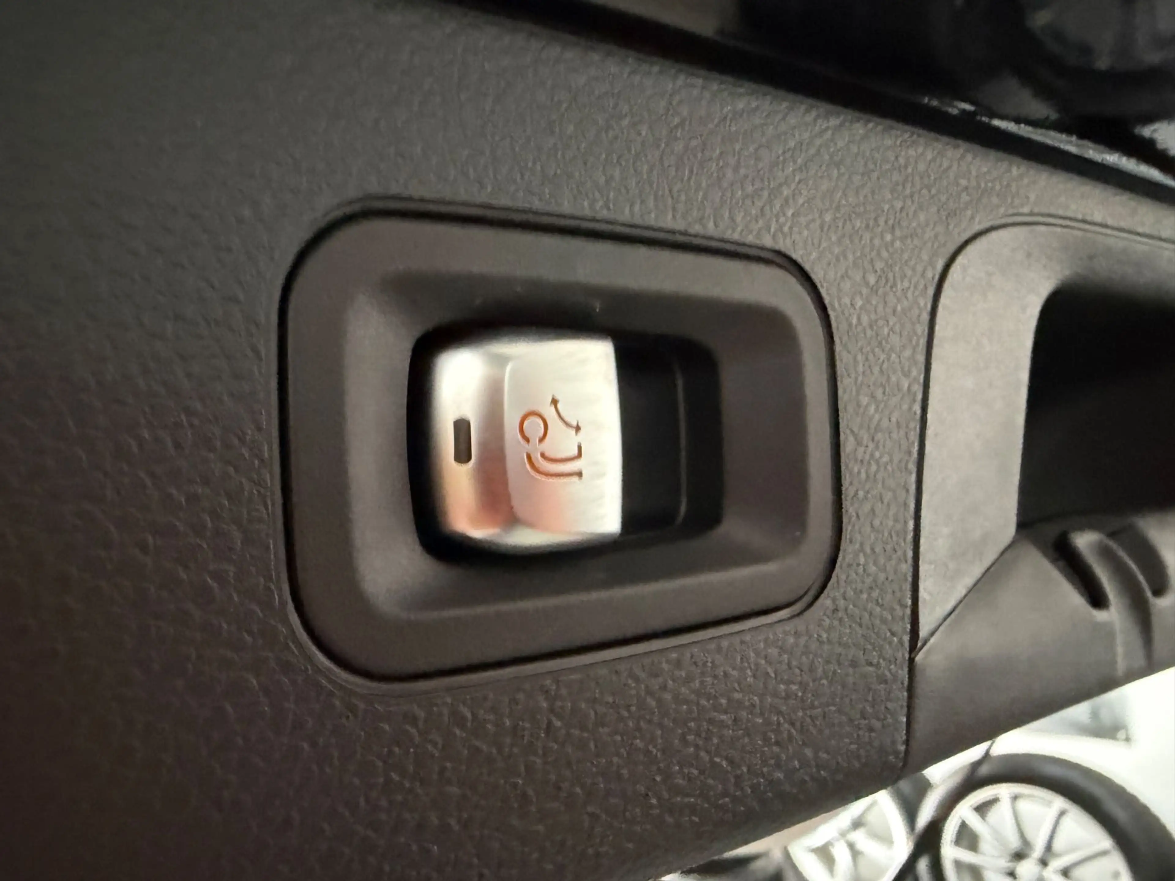 Mercedes-Benz GLC 250 *Exclusive*4Matic*Memory*Keyless* — photo 37