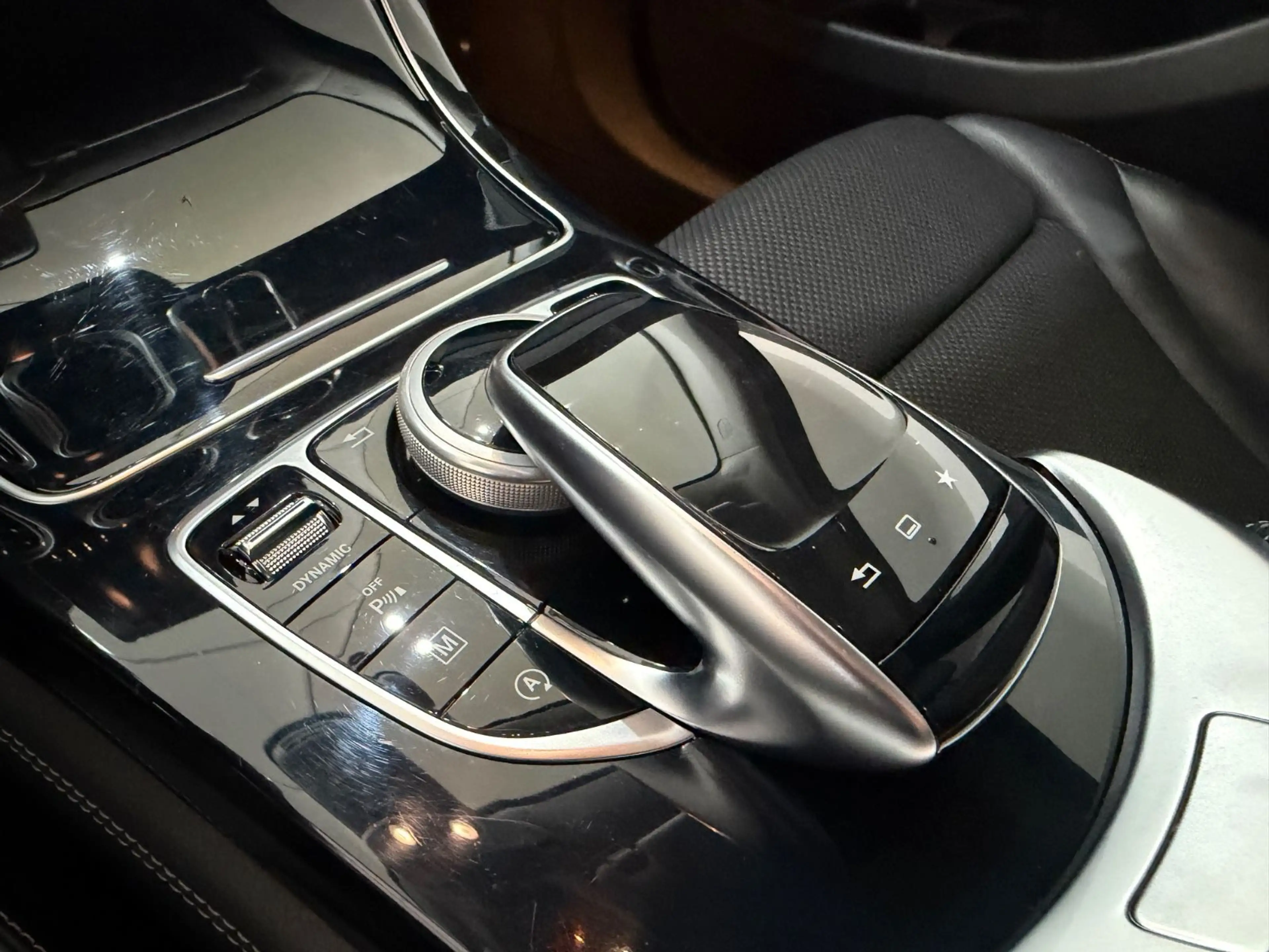 Mercedes-Benz GLC 250 *Exclusive*4Matic*Memory*Keyless* — photo 20
