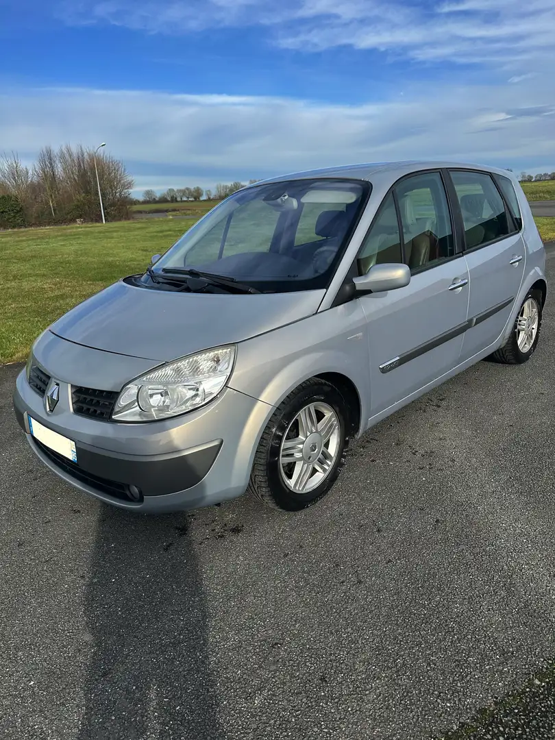 Renault Scenic Scenic 1.9 dCi 120 Confort Expression Argent - 1