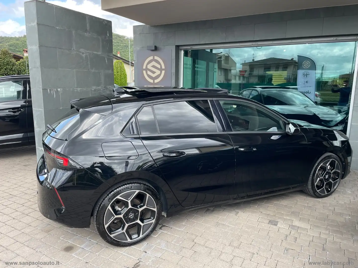 Opel Astra 1.2 Turbo 130 CV AT8 Ultimate Noir - 2