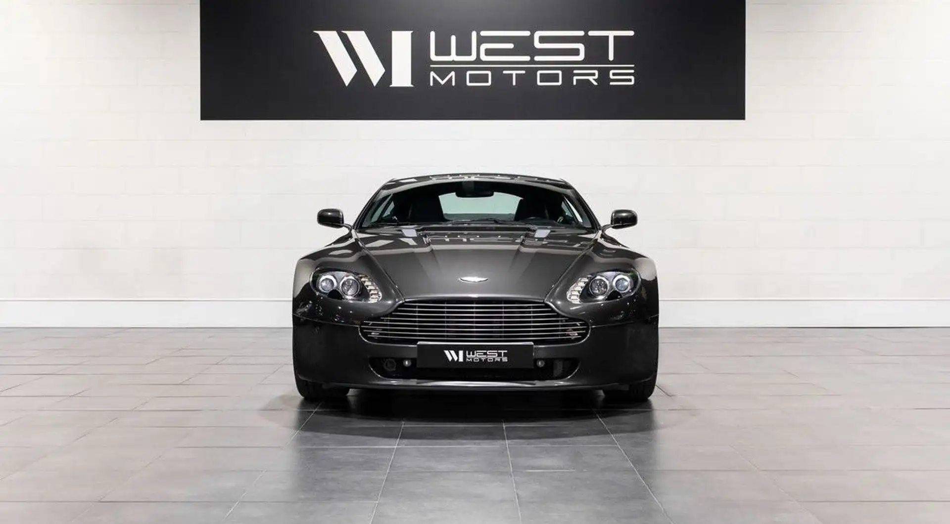 Aston Martin V8 4.7 426 – IMMAT FRANCE Historique Limpide Sièges chauffants Bluetooth - Grau - 2