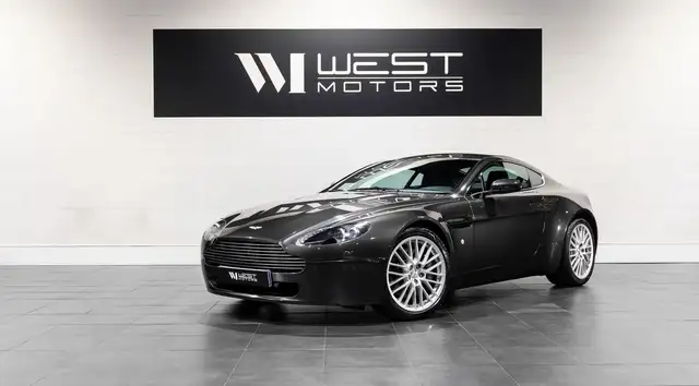 Aston Martin V8 4.7 426 – IMMAT FRANCE Historique Limpide Sièges chauffants Bluetooth -