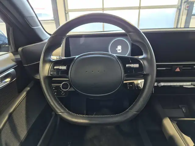 Hyundai Ioniq 6 view 10