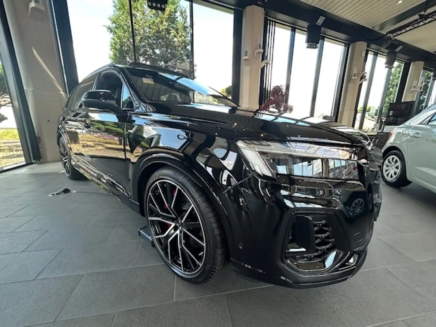 Audi Q7 SUV S line 60 Hybrid, NP: 124.600 € Noir - 2