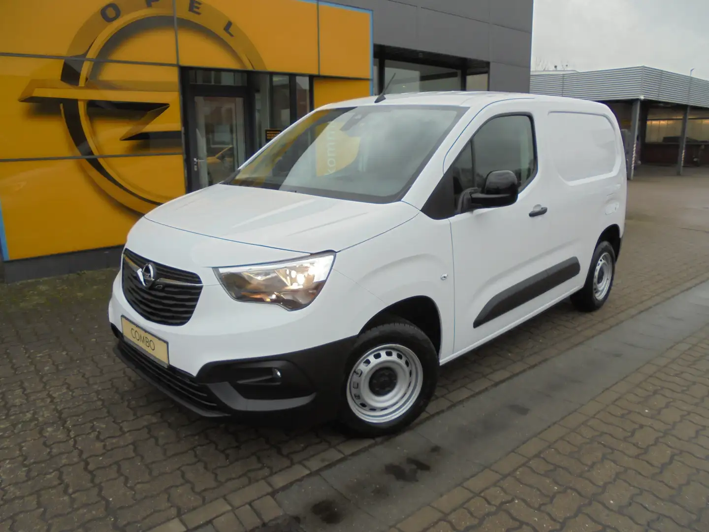Opel Combo 1.5  D Cargo Edition AKTIONSPREIS - 1