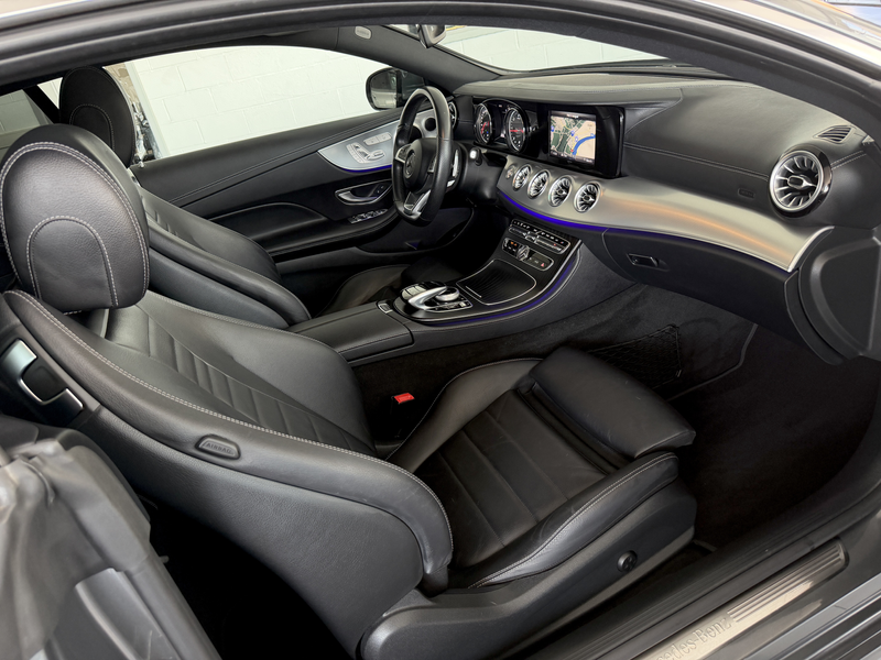 Mercedes-Benz E 220 d Coupe ///AMG *GARANTIE 1AN*Toit Ouvrant*Full Option — photo 12