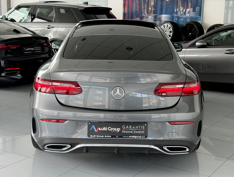 Mercedes-Benz E 220 d Coupe ///AMG *GARANTIE 1AN*Toit Ouvrant*Full Option — photo 7