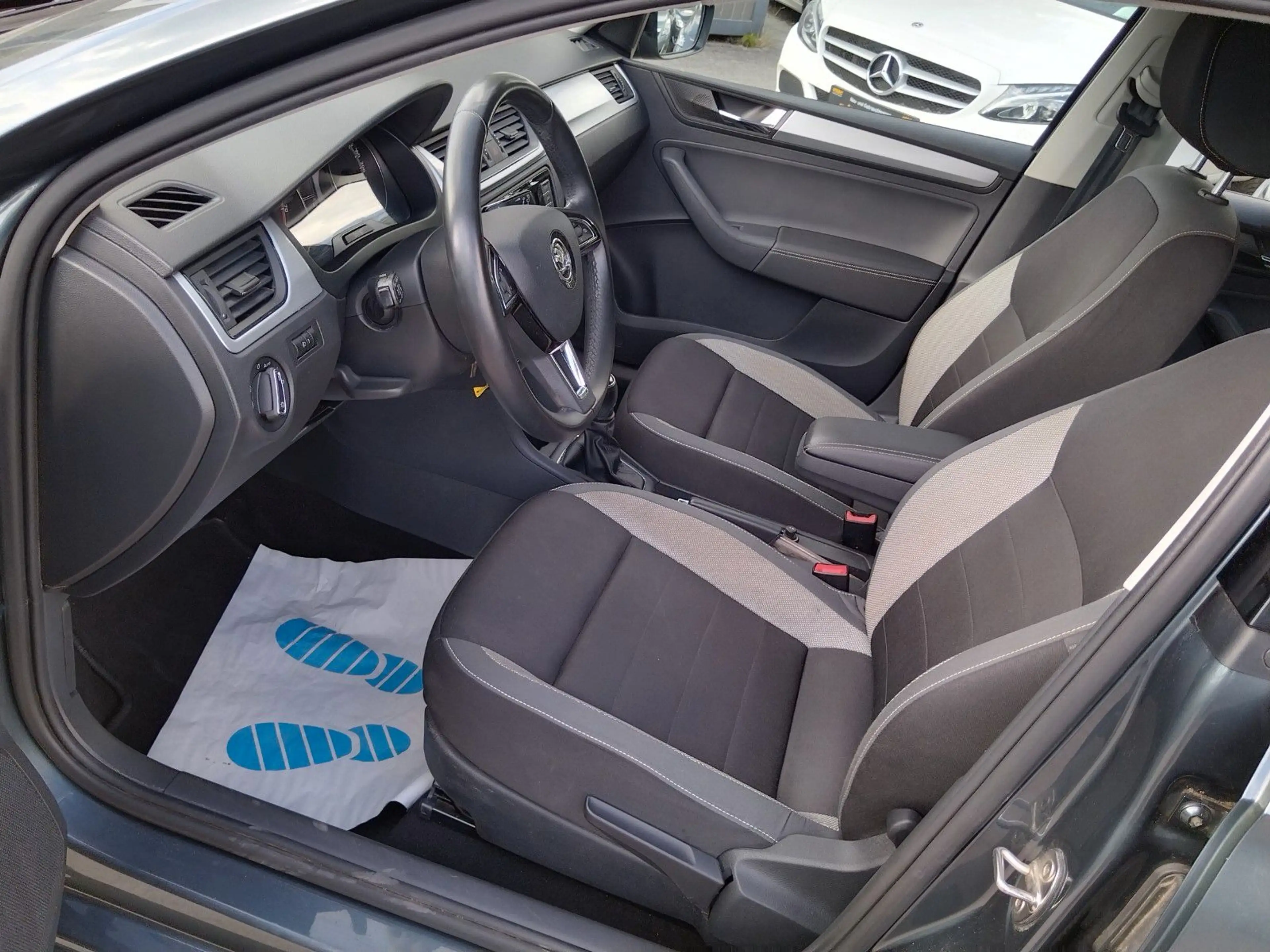 Skoda Rapid/Spaceback Spaceback Clever+TÜV/NEU+GARANTIE+CARPLAY — photo 14